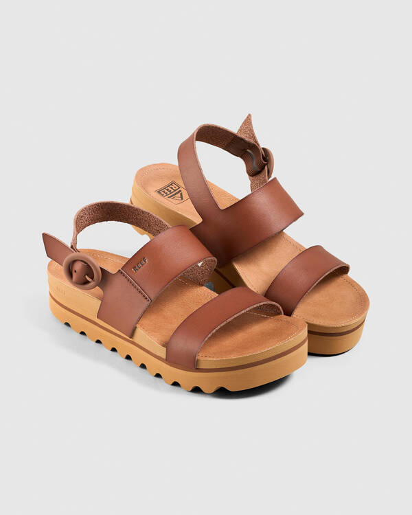 Vista Hi Buckle Sandals