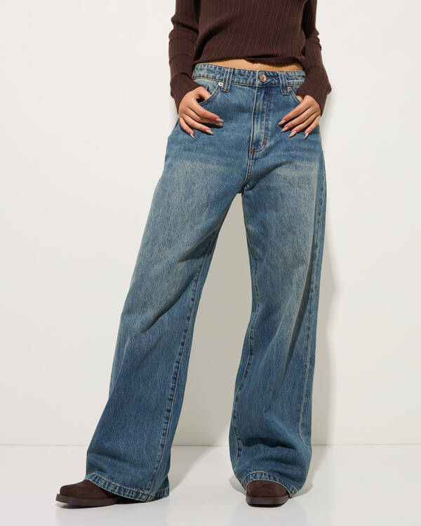 Andre Low Waist Baggy Jeans