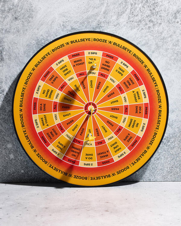 Booza Bullseye Magnetic Dartboard