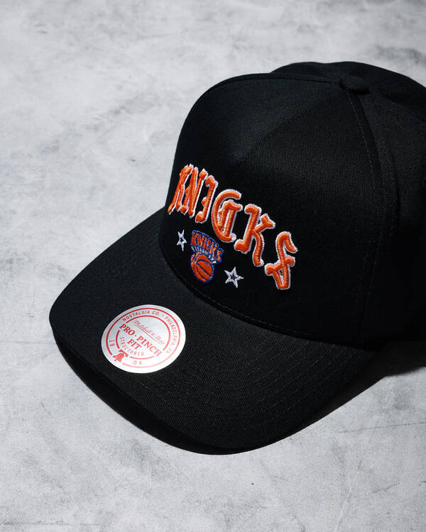 New York Knicks Black Letter Pro Pinch Cap