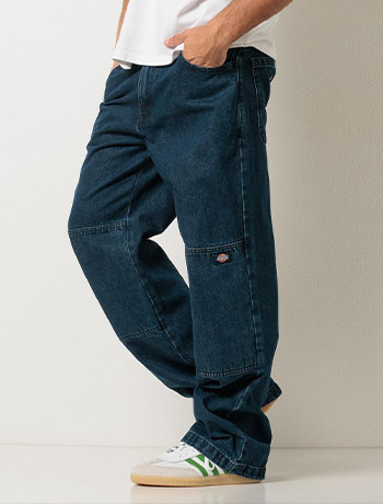 Man wearing Jeans