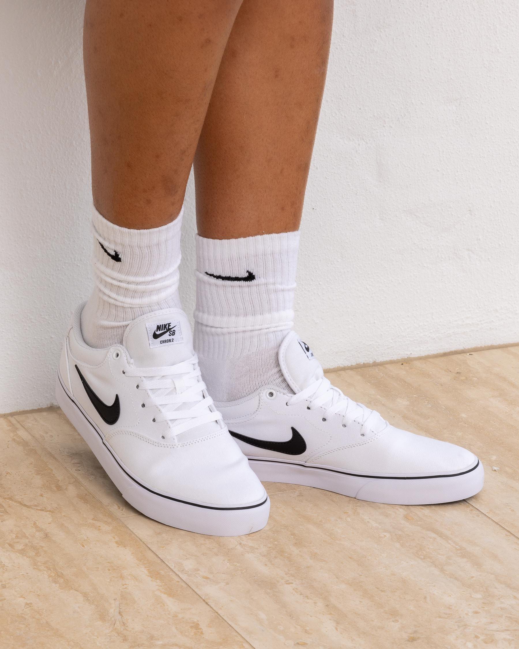 nike sb white chron