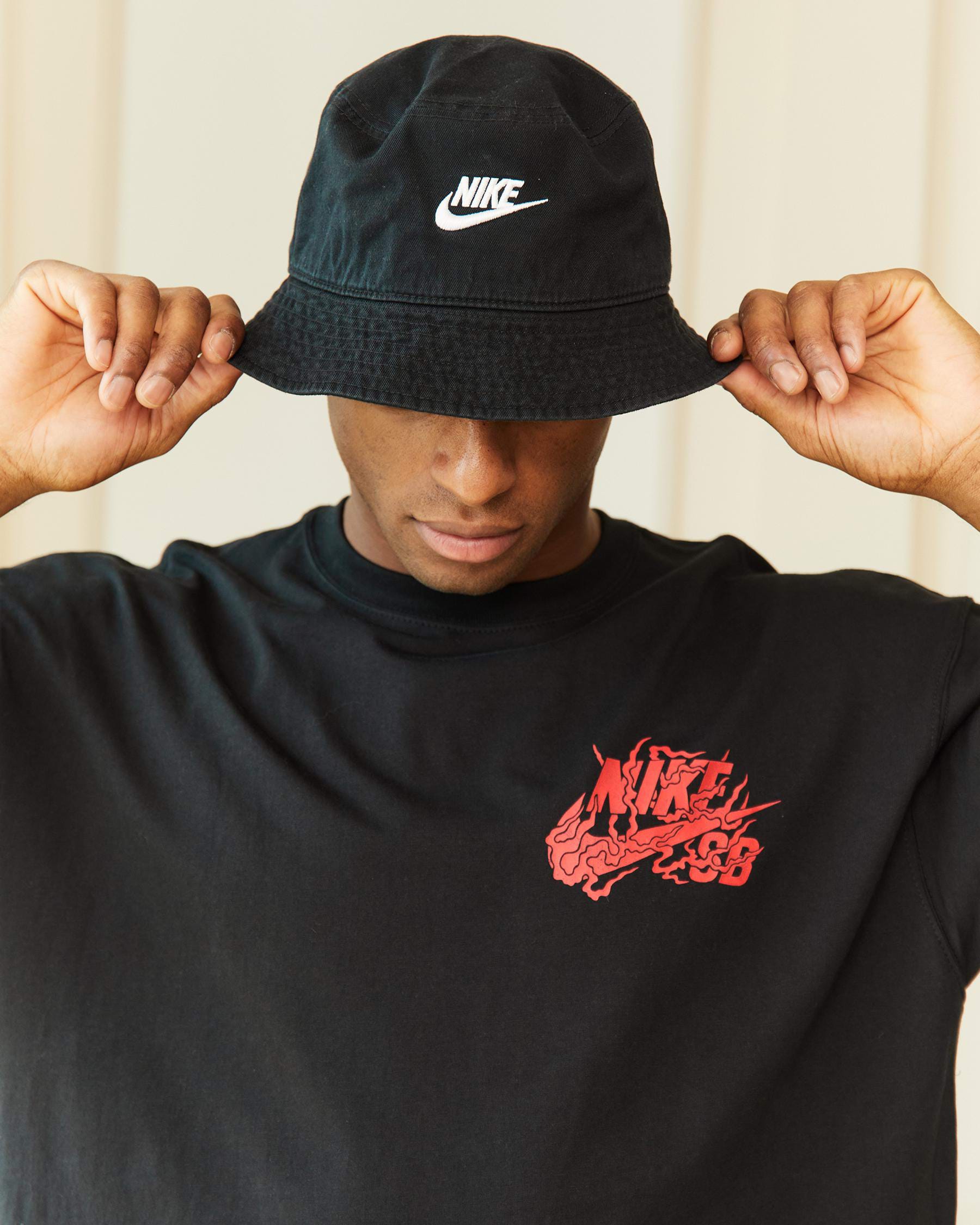 Nike Nike Apex Bucket Hat In Black/white - Fast Shipping & Easy Returns ...