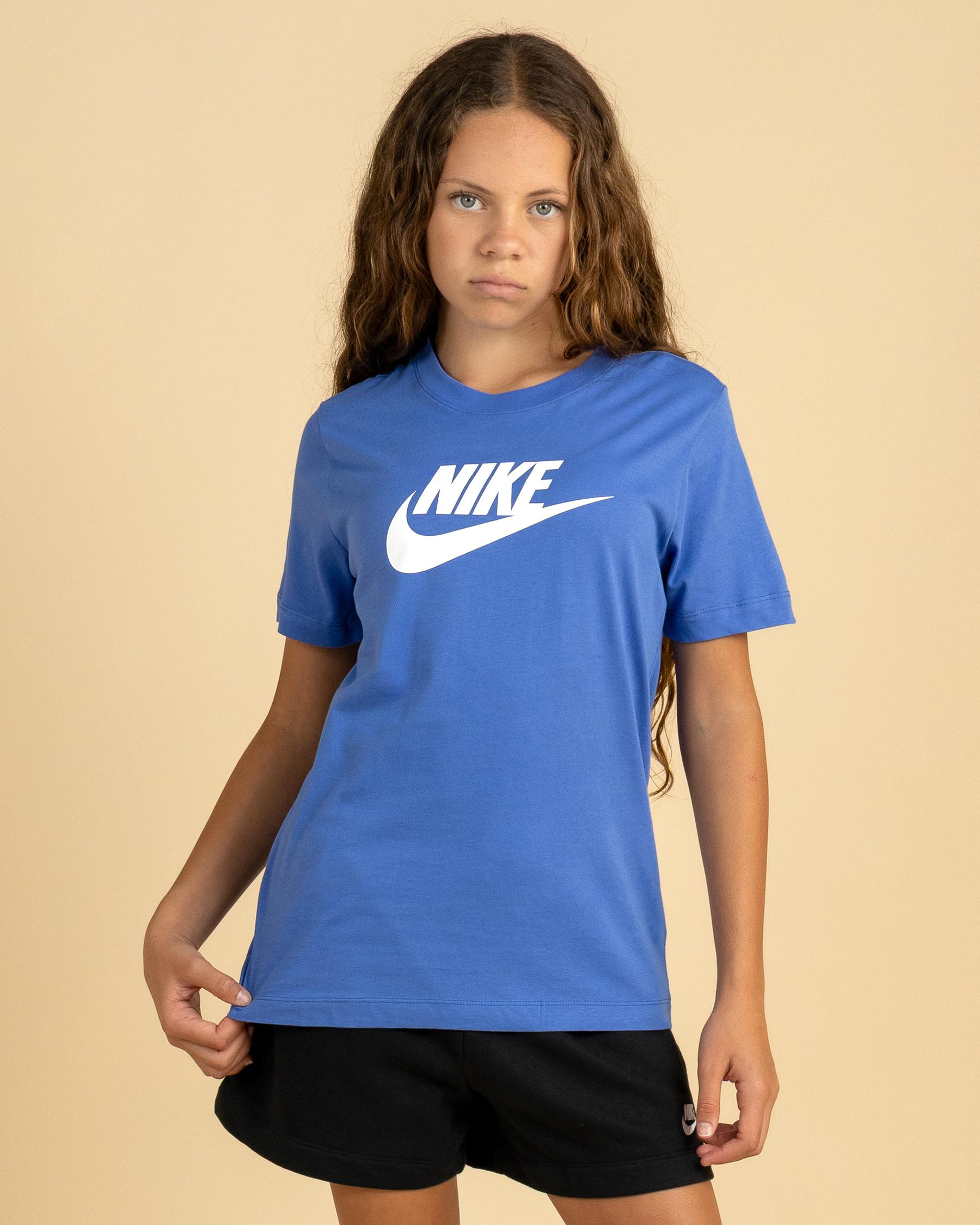 nike futura city t shirt