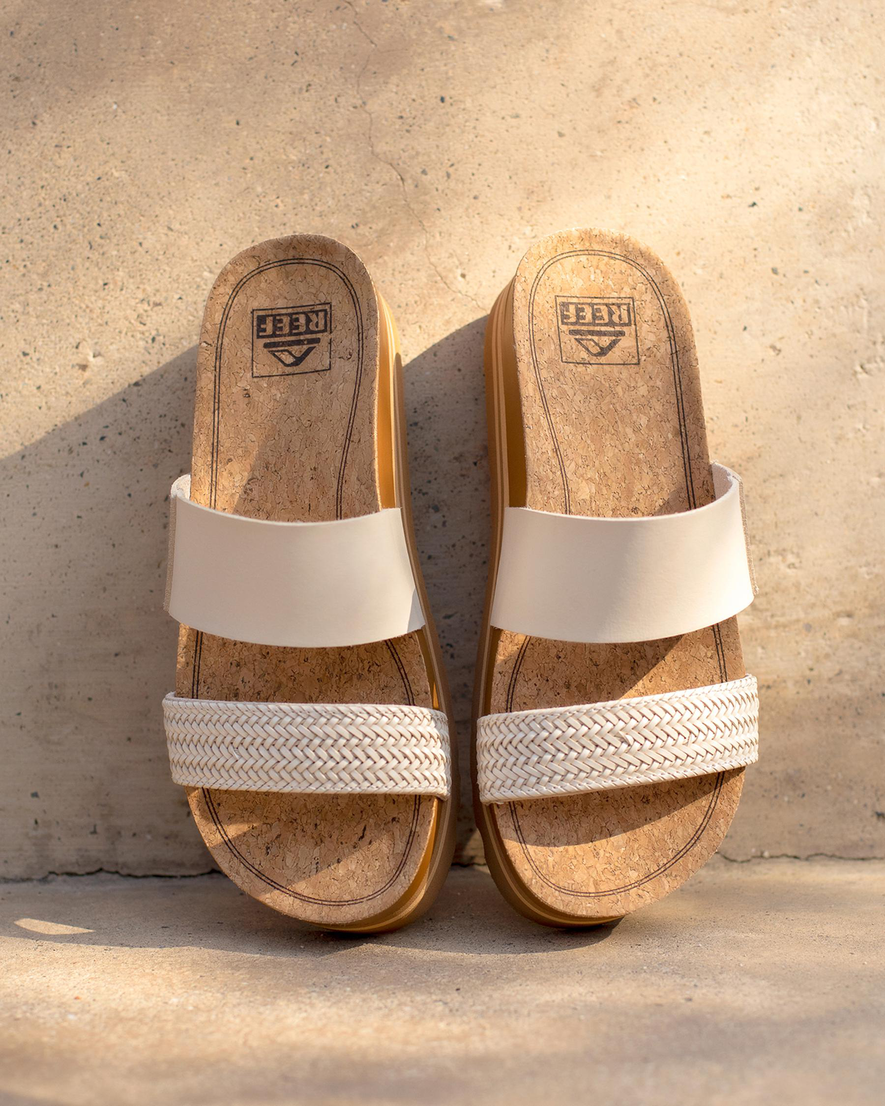 Cushion Vista Hi Slide Sandals