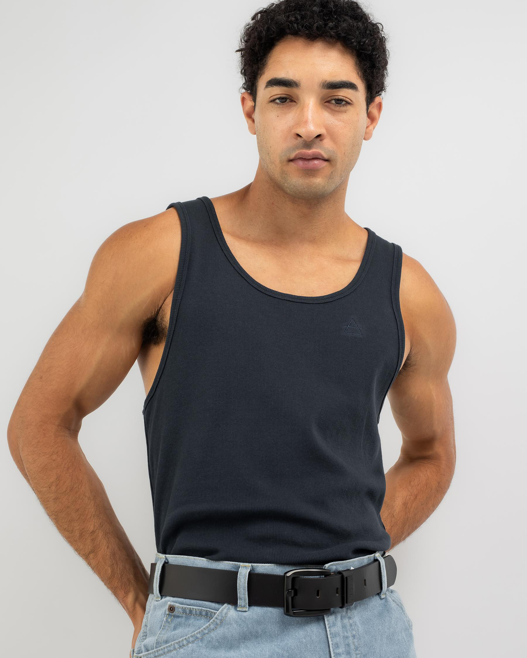 Crucial Ribbed Singlet
