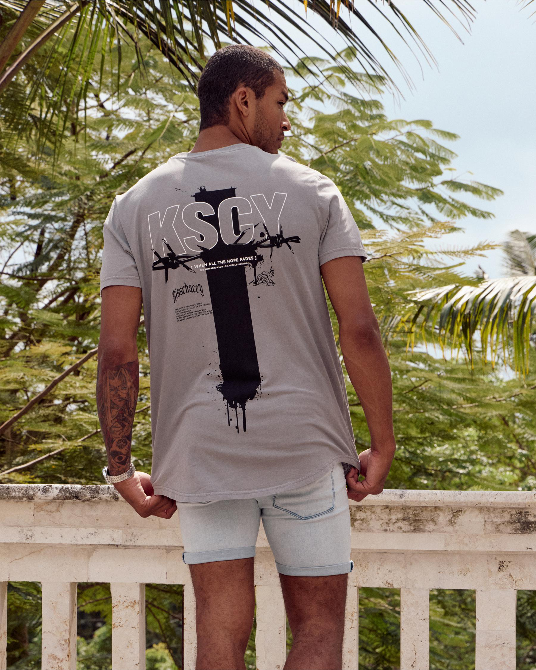 Zingify Dual Curved T-Shirt