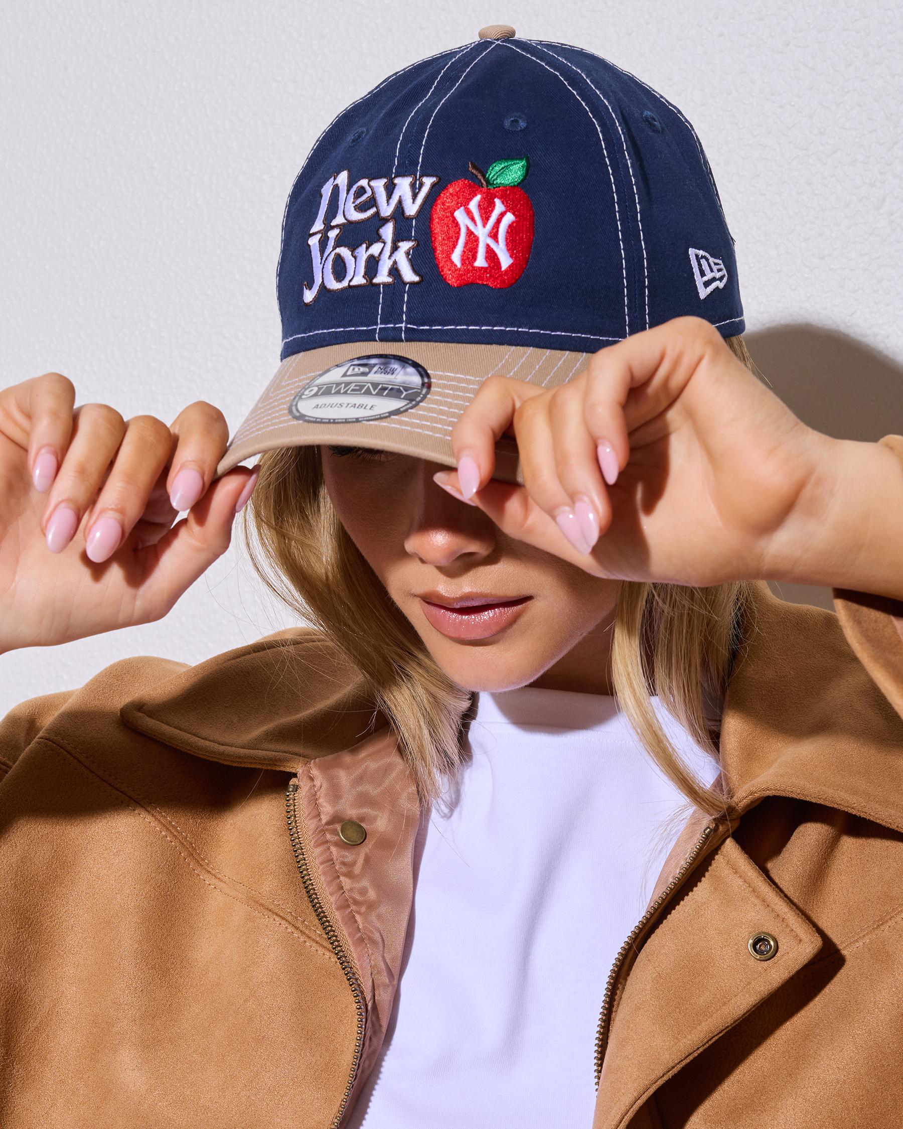 NY Apple Contrast Cap