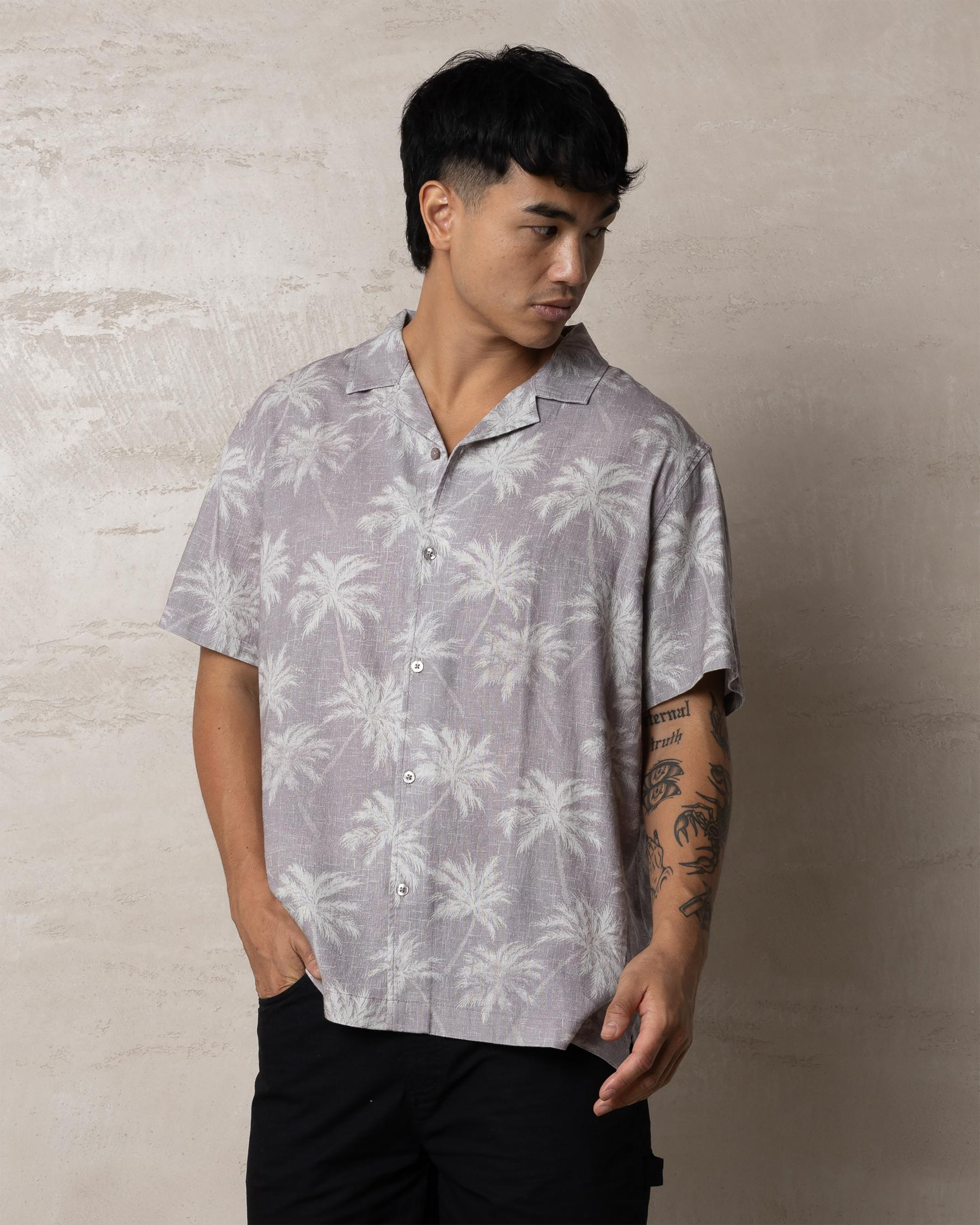 Spike Palm Short Sleeve Shirt