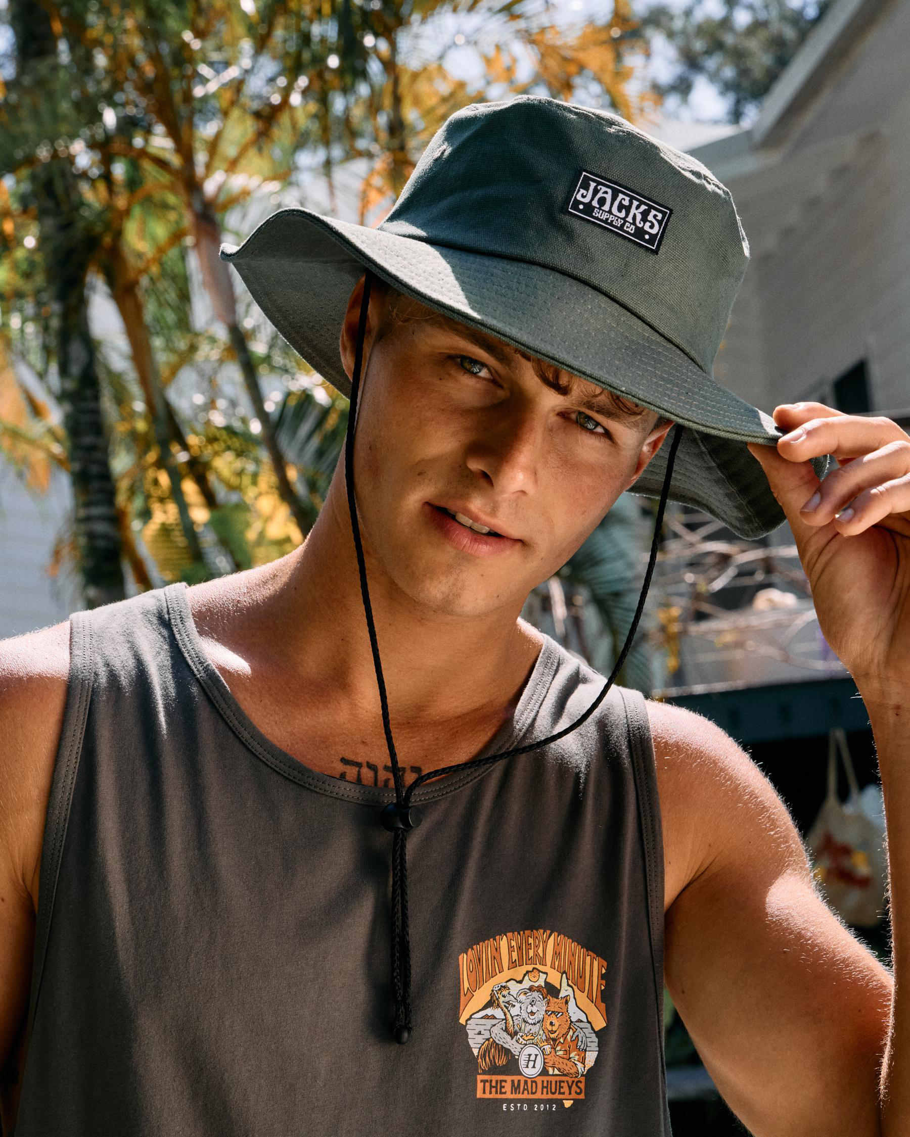 Contour Wide Brim Hat