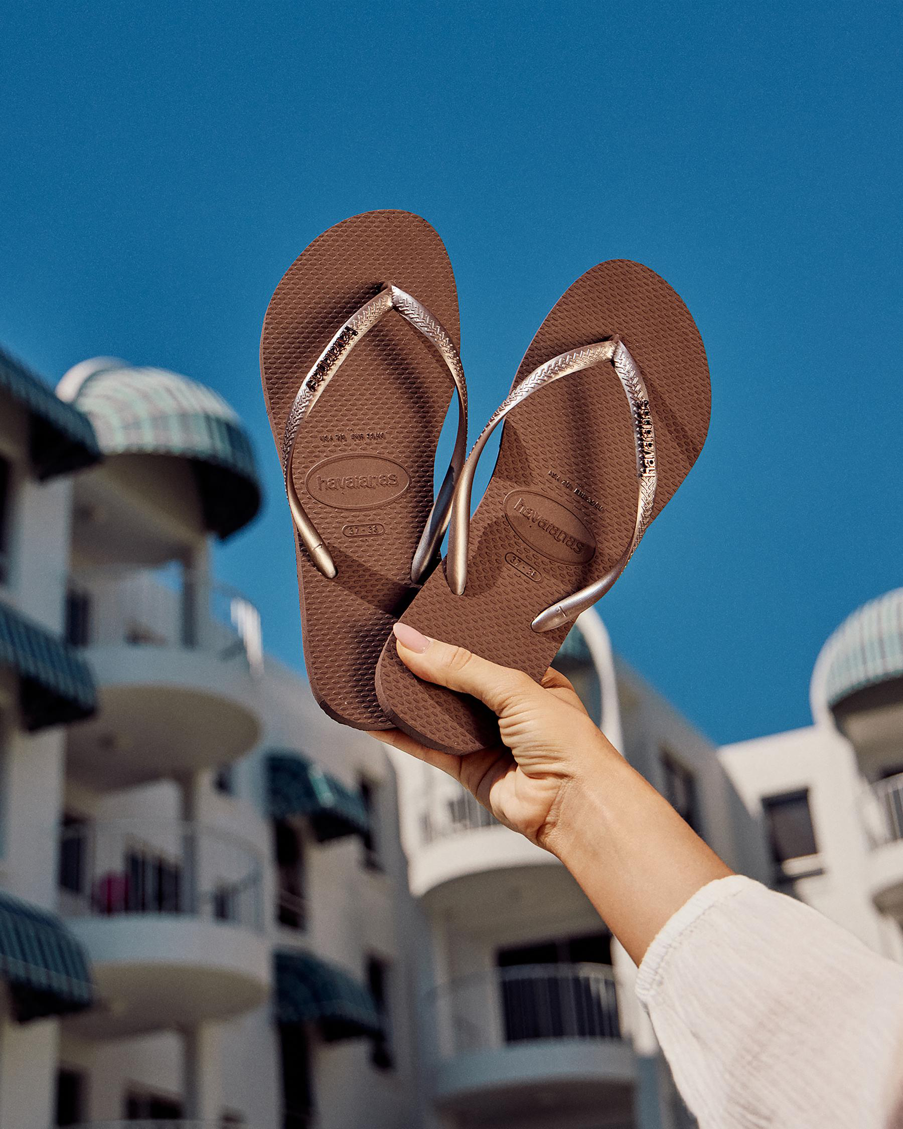 Slim Metal Logo Thongs