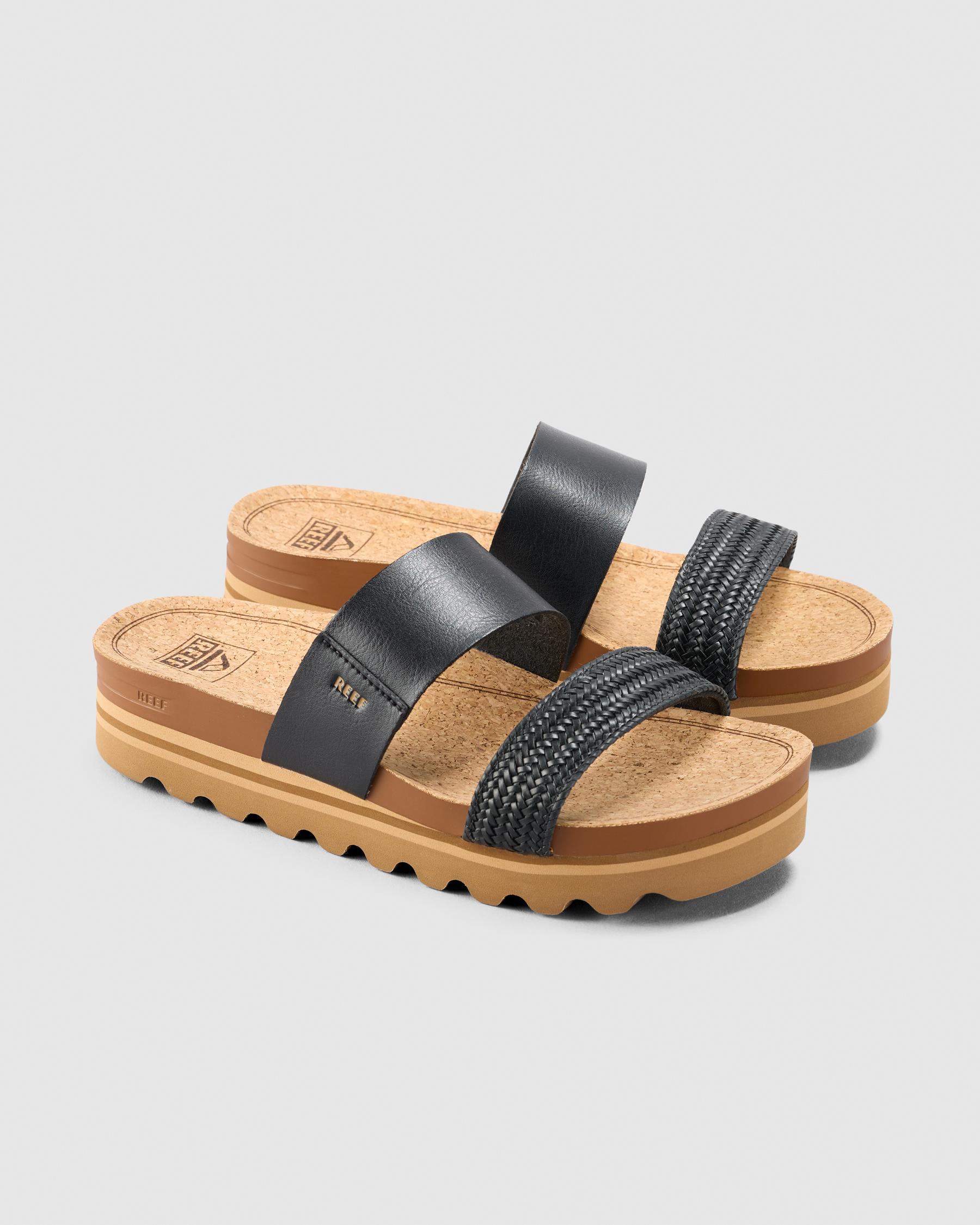 Cushion Vista Hi Sandals