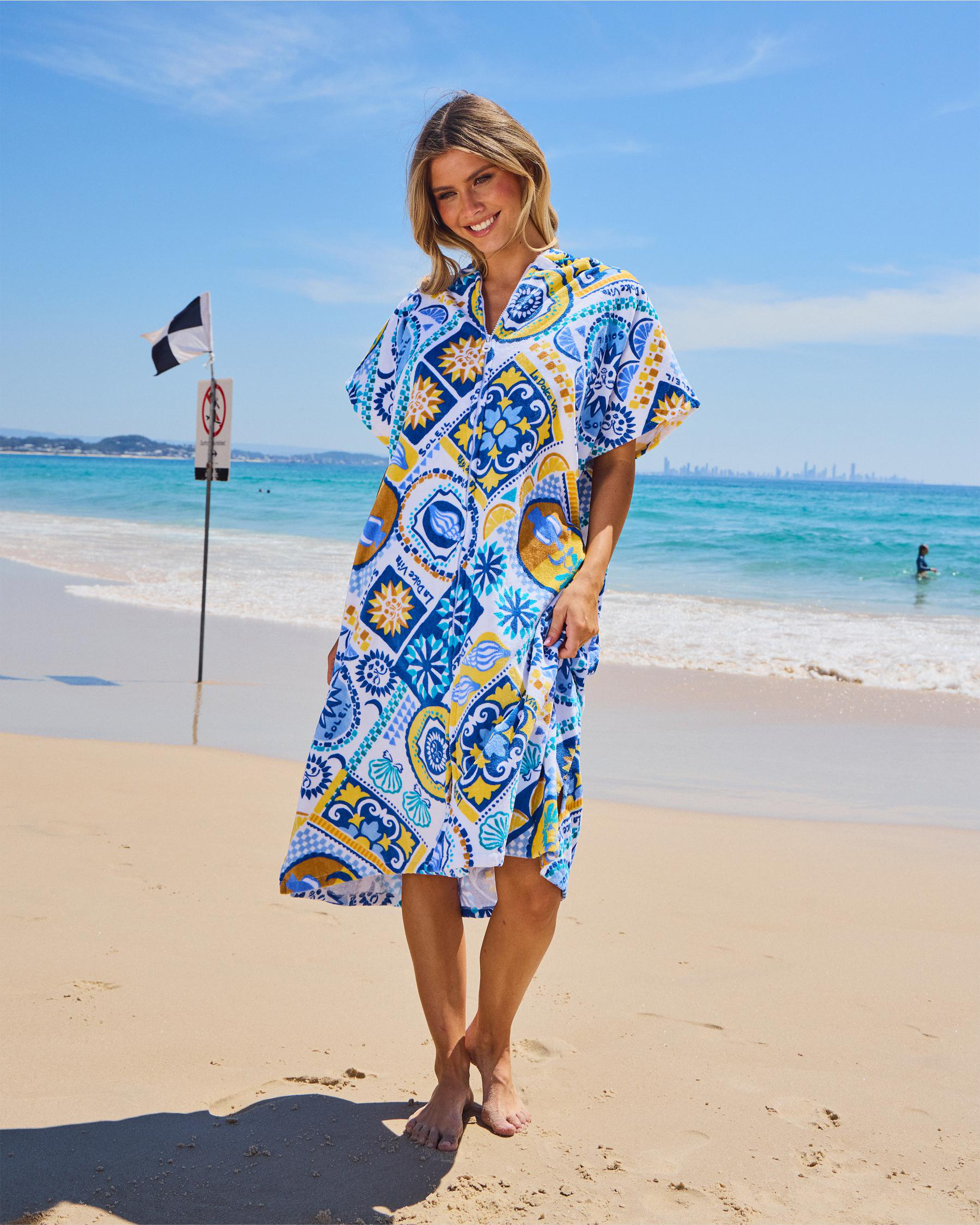 Grazia Zip Hooded Towel