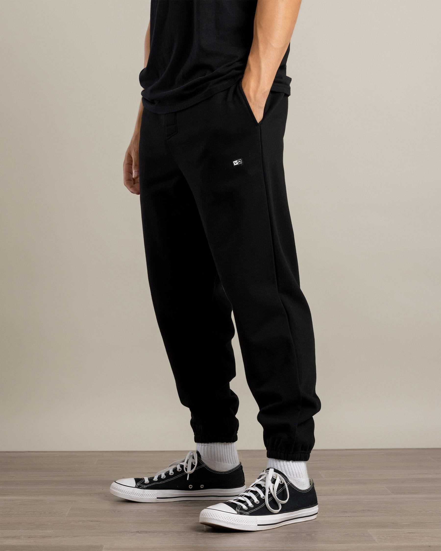 VA Essential Sweatpants