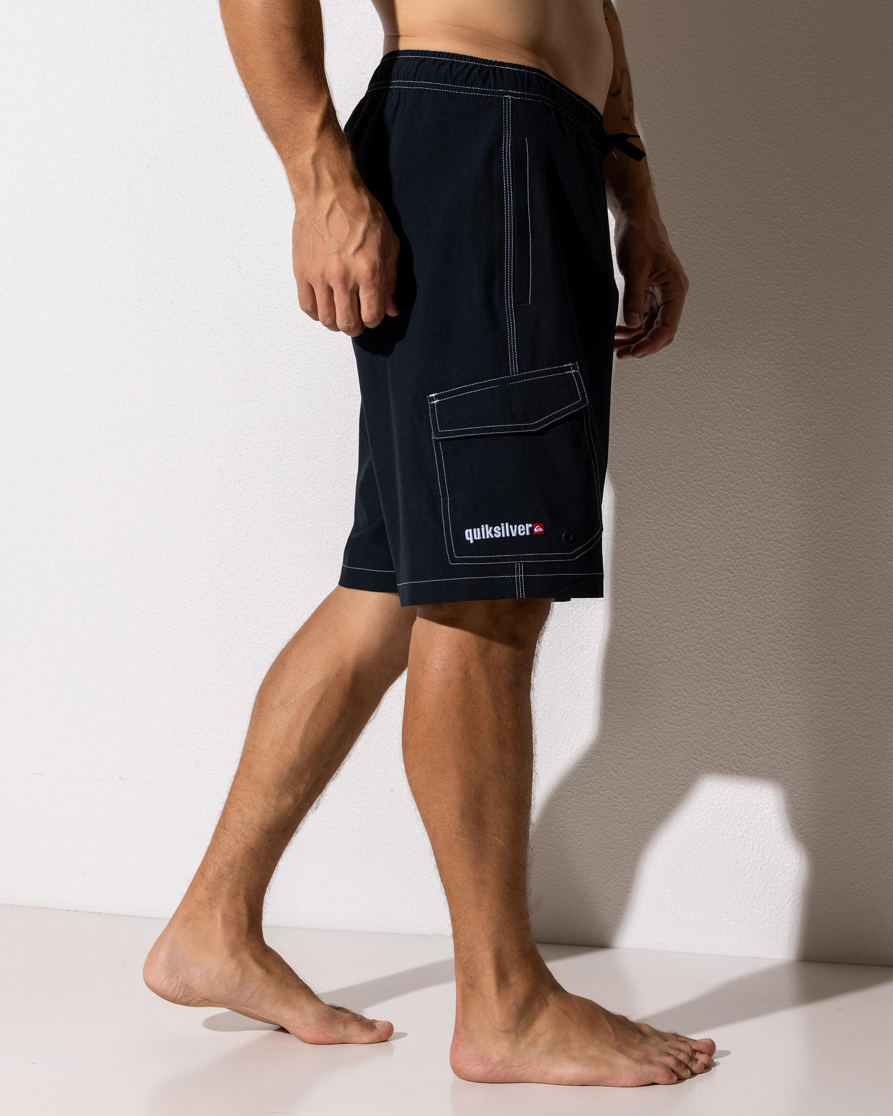 Exhibit Volley 21 Shorts