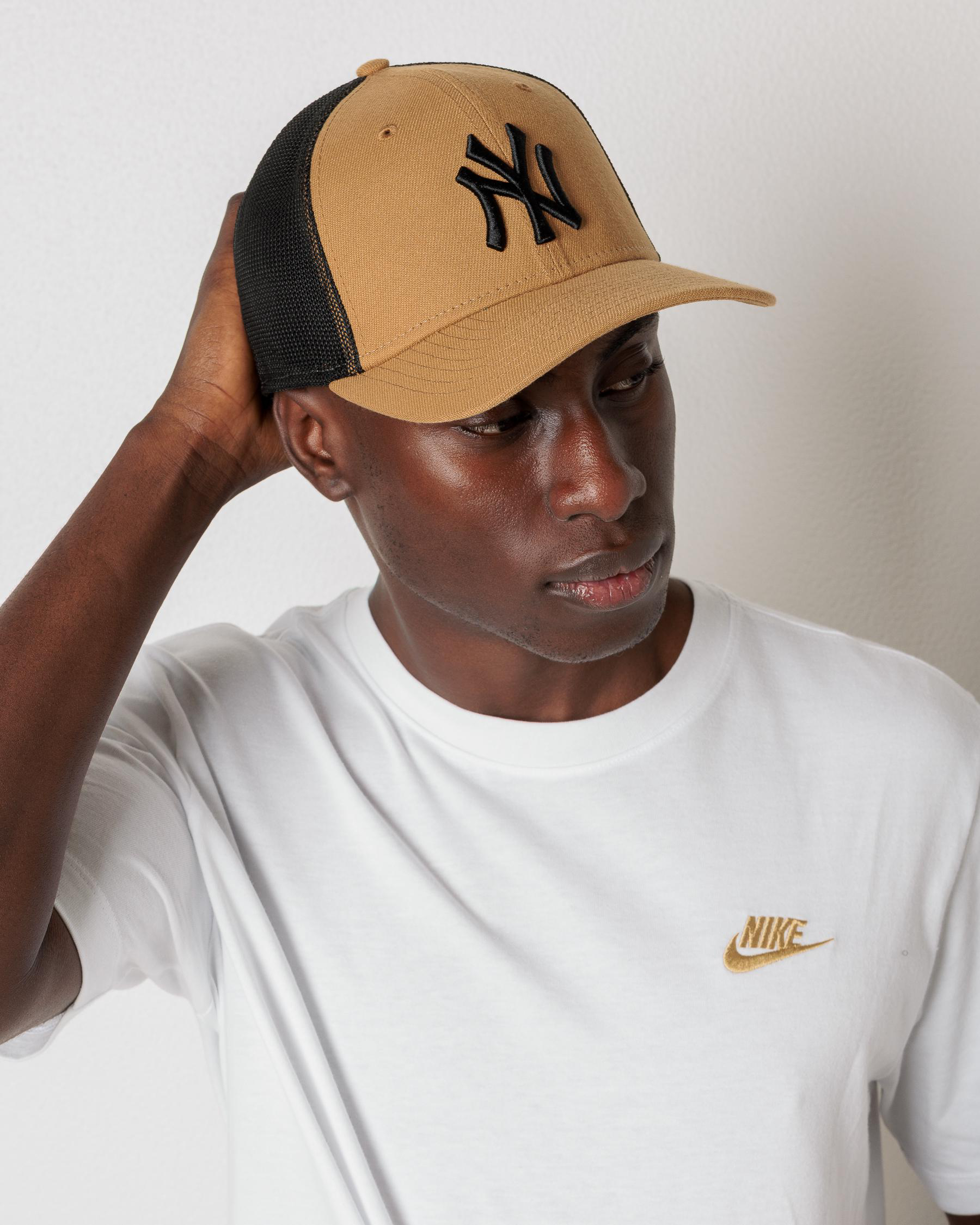 New York Yankees 9Seventy Trucker Cap