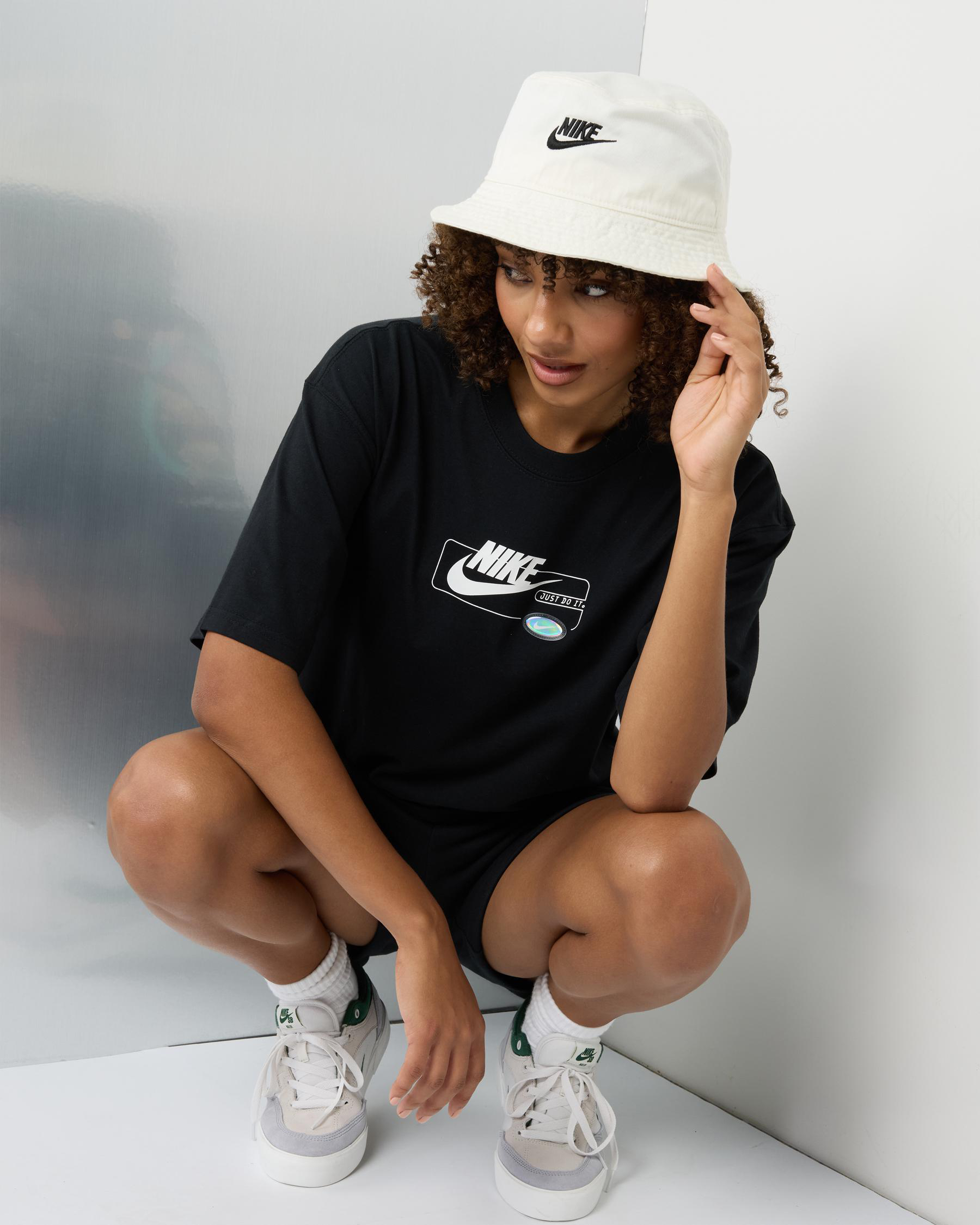 Apex Bucket Hat