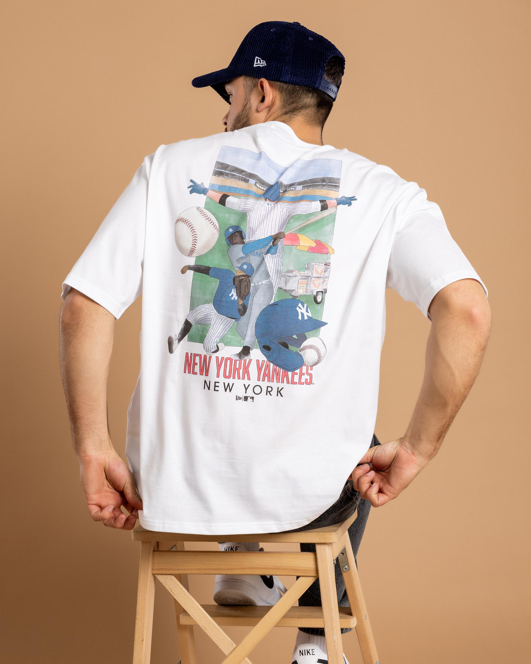 MLB New York Yankees Batterman Oversized T-Shirt