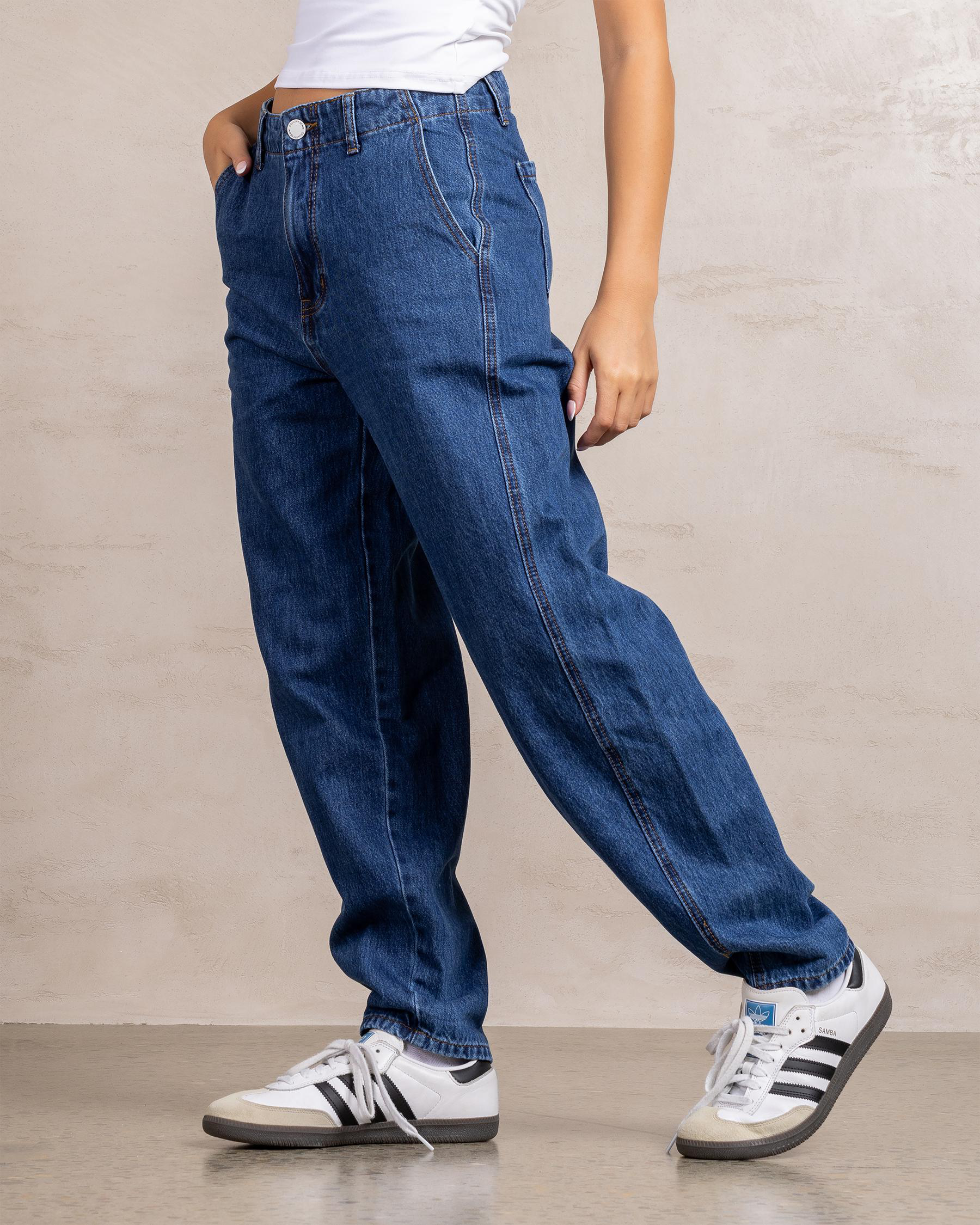 Zoe Horseshoe Jeans