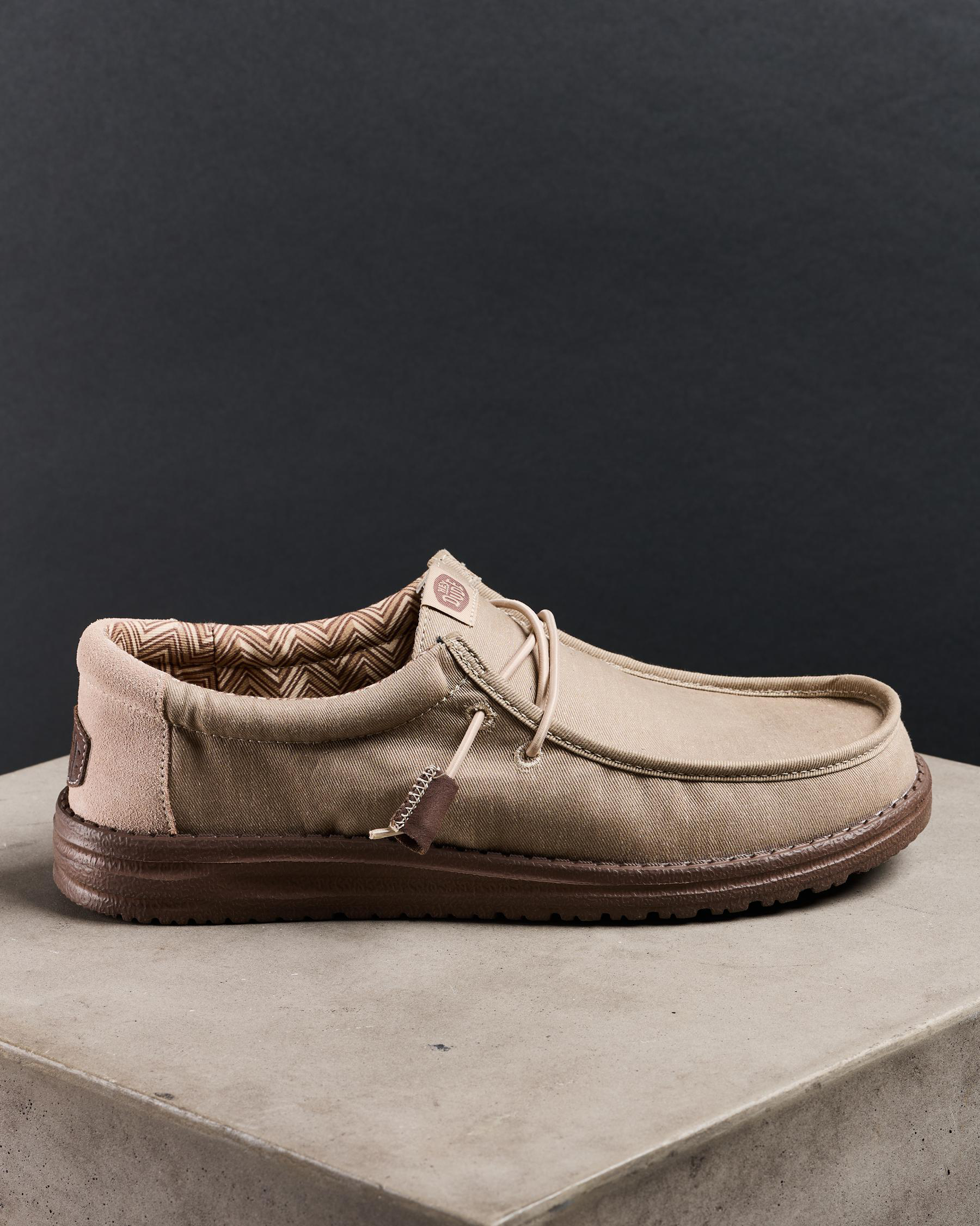Wally Stretch Canvas Block Shoes