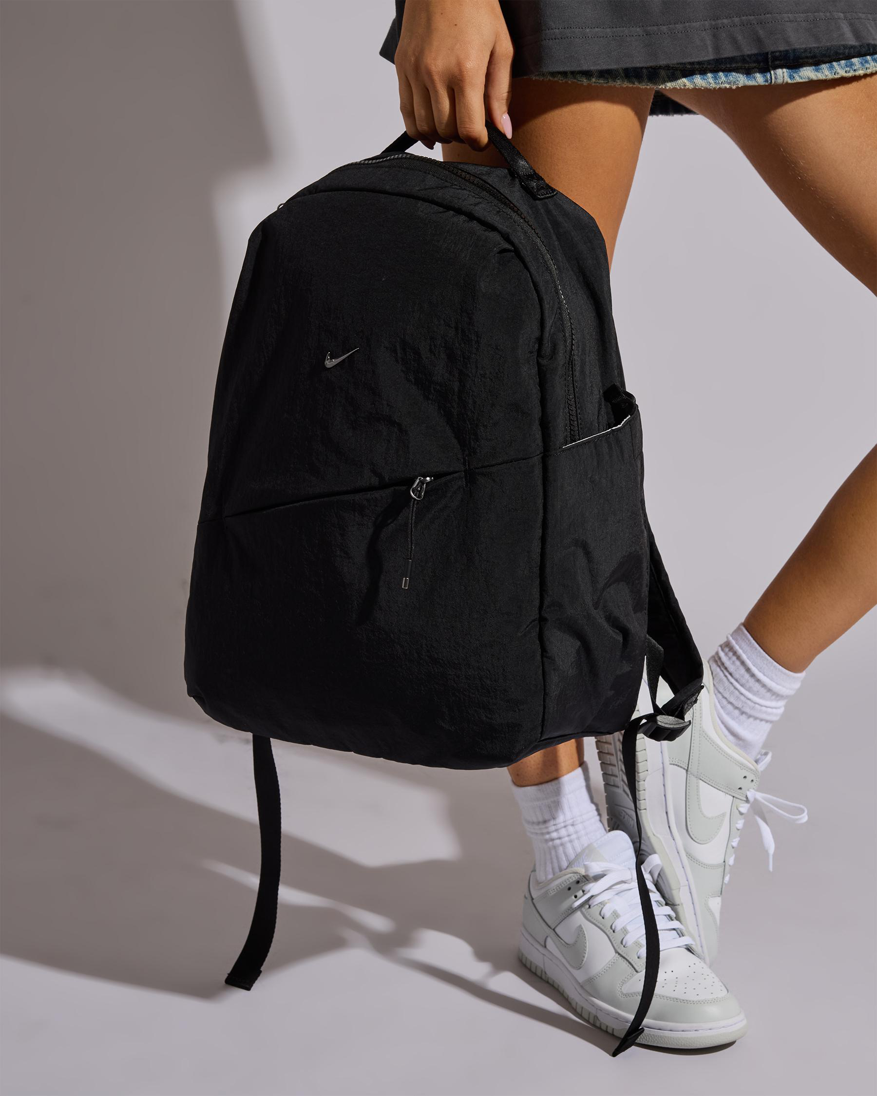 Aura Backpack