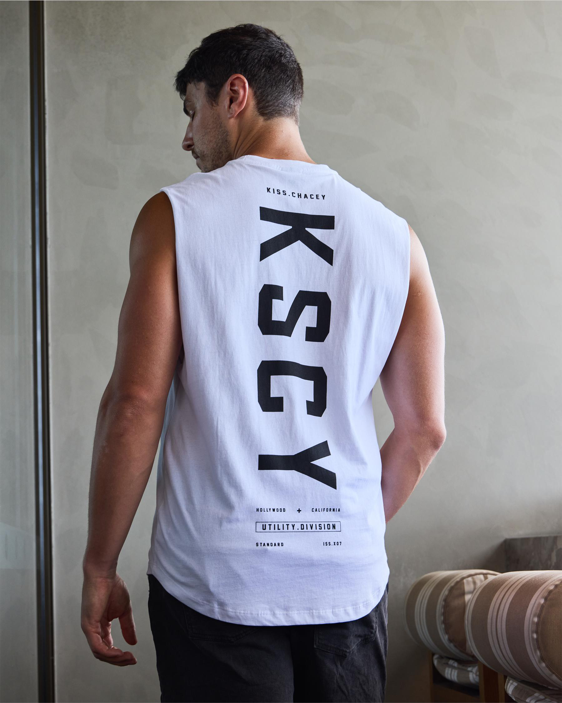 Visualise Dual Curved Muscle Tank