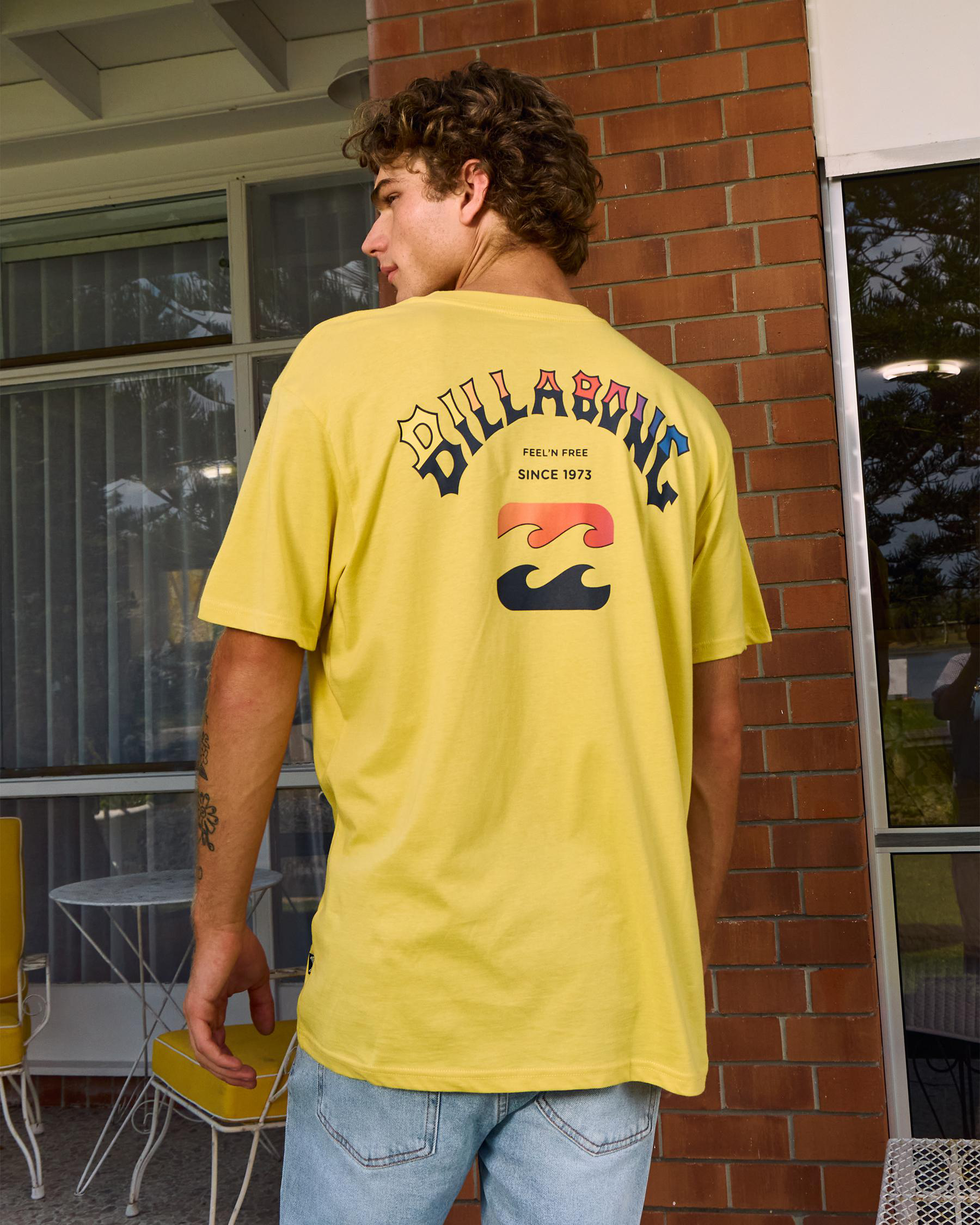 Arch Fade Premium T-Shirt