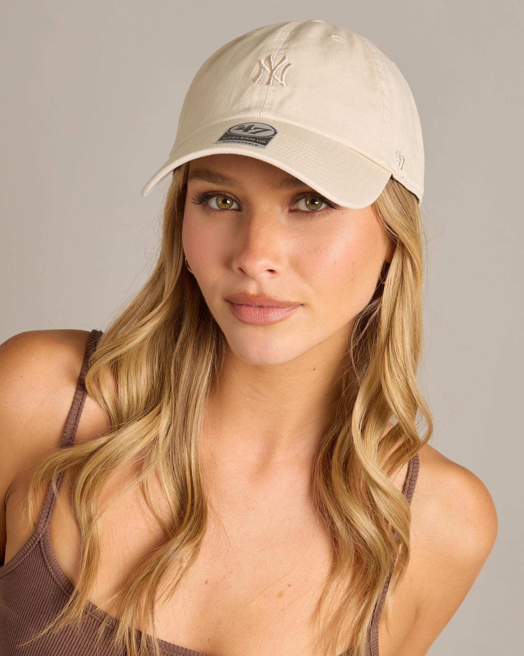 New York Yankees Base Runner Clean Up Cap