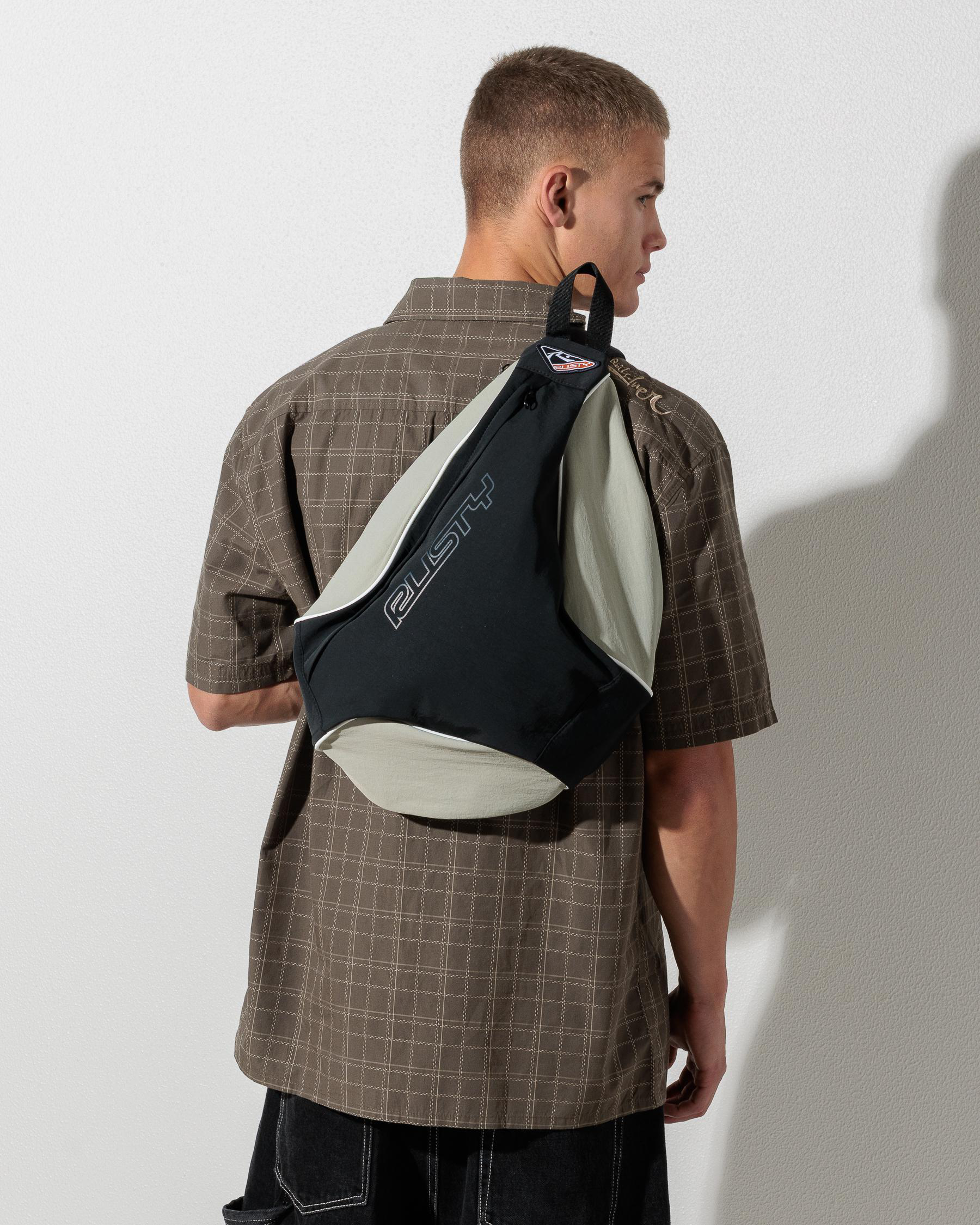Trisector Sling Bag