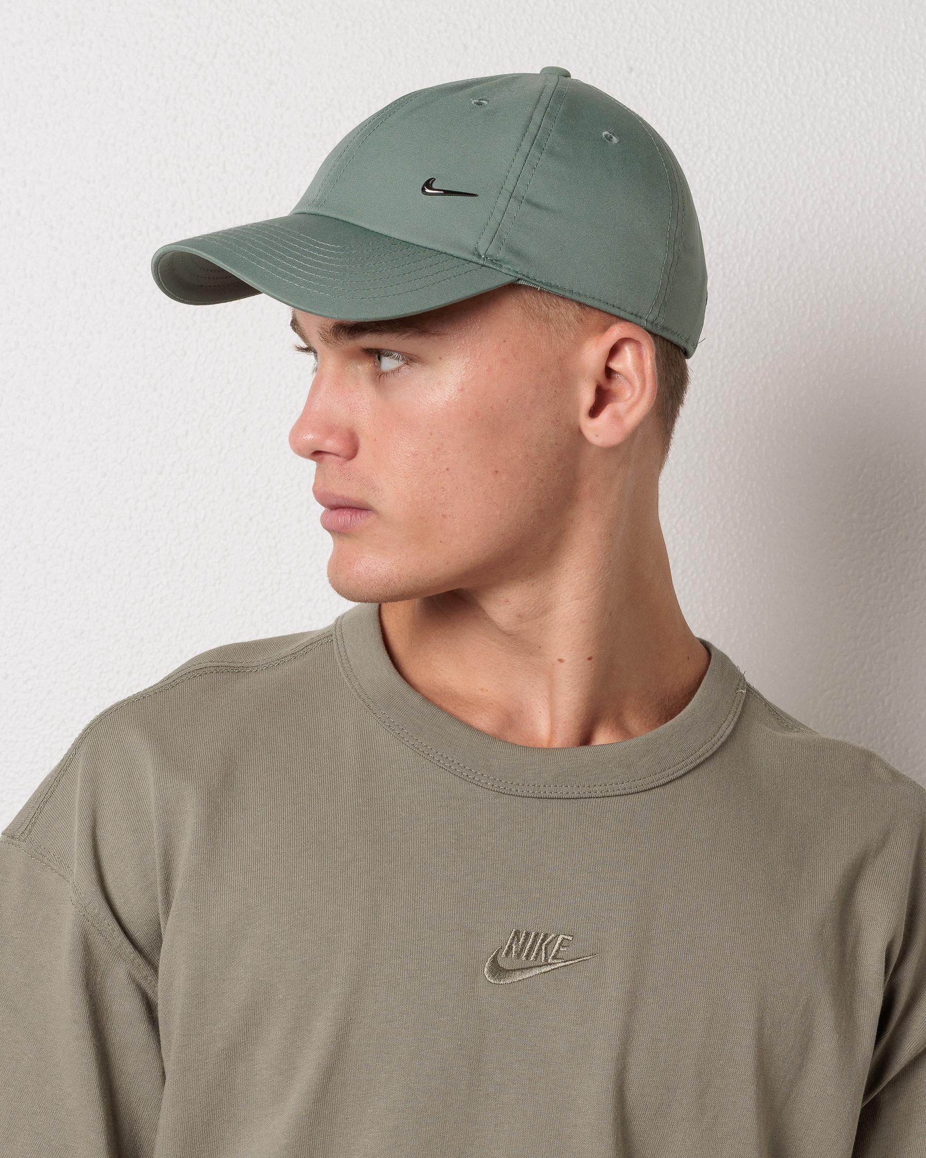 Swoosh Metallic Cap