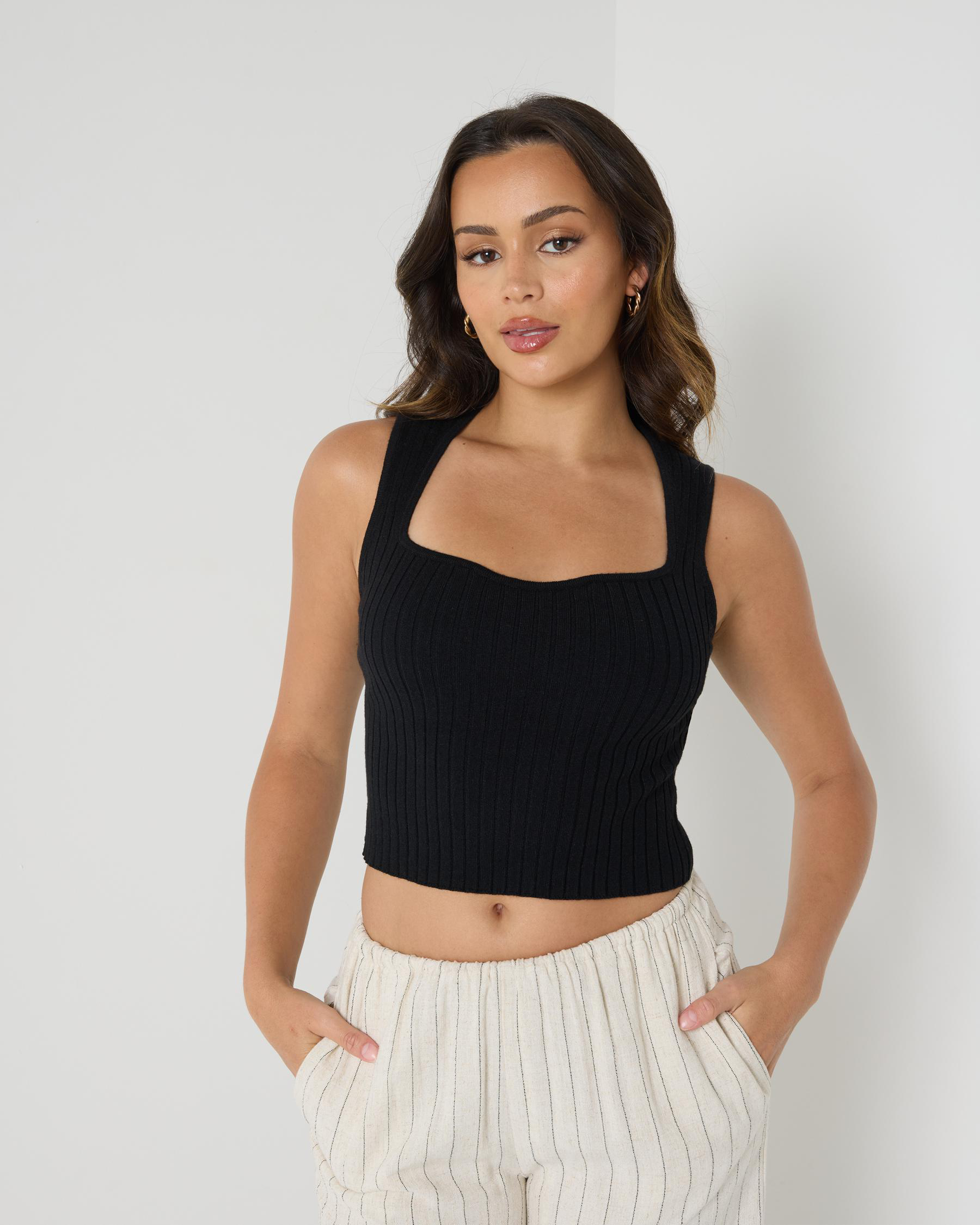 Thea Basic Knit Top