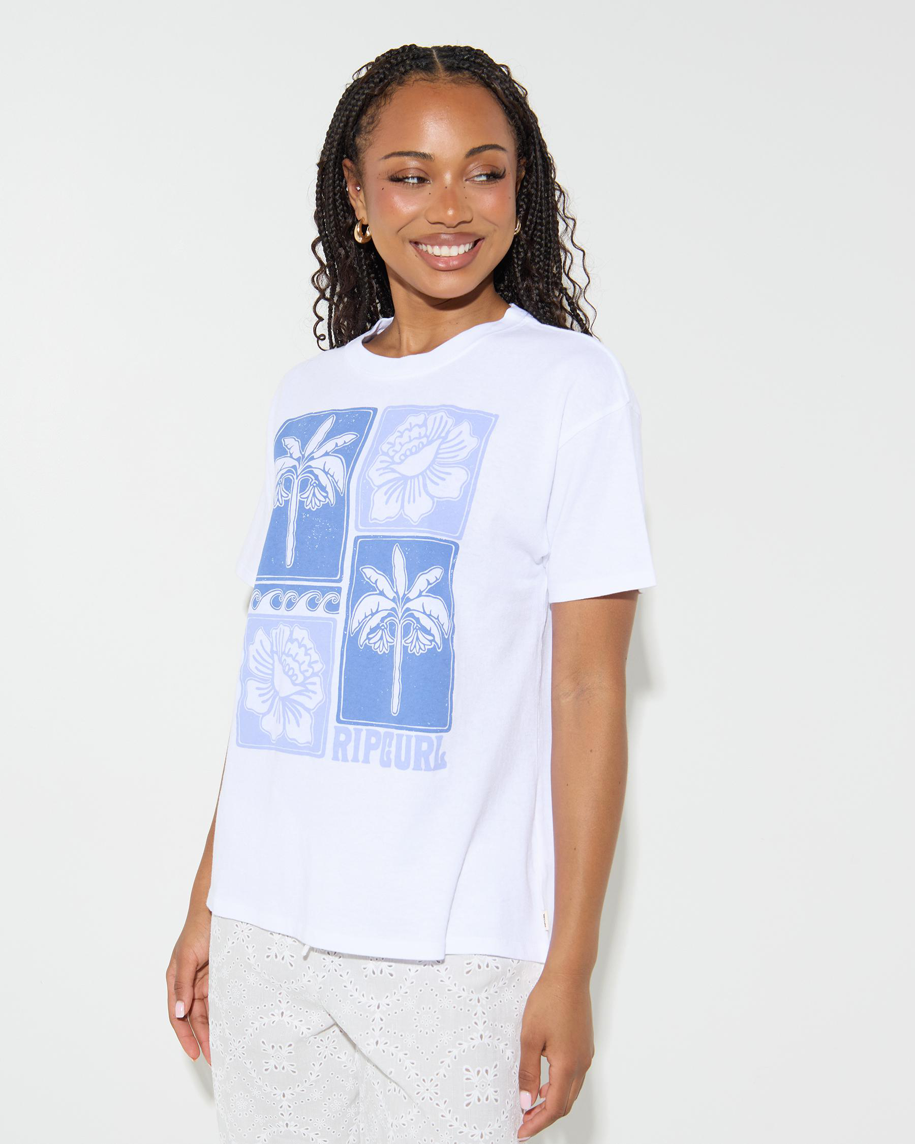 Rip Curl Women's Bossa Nova Relaxed T-Shirt in White Size Small