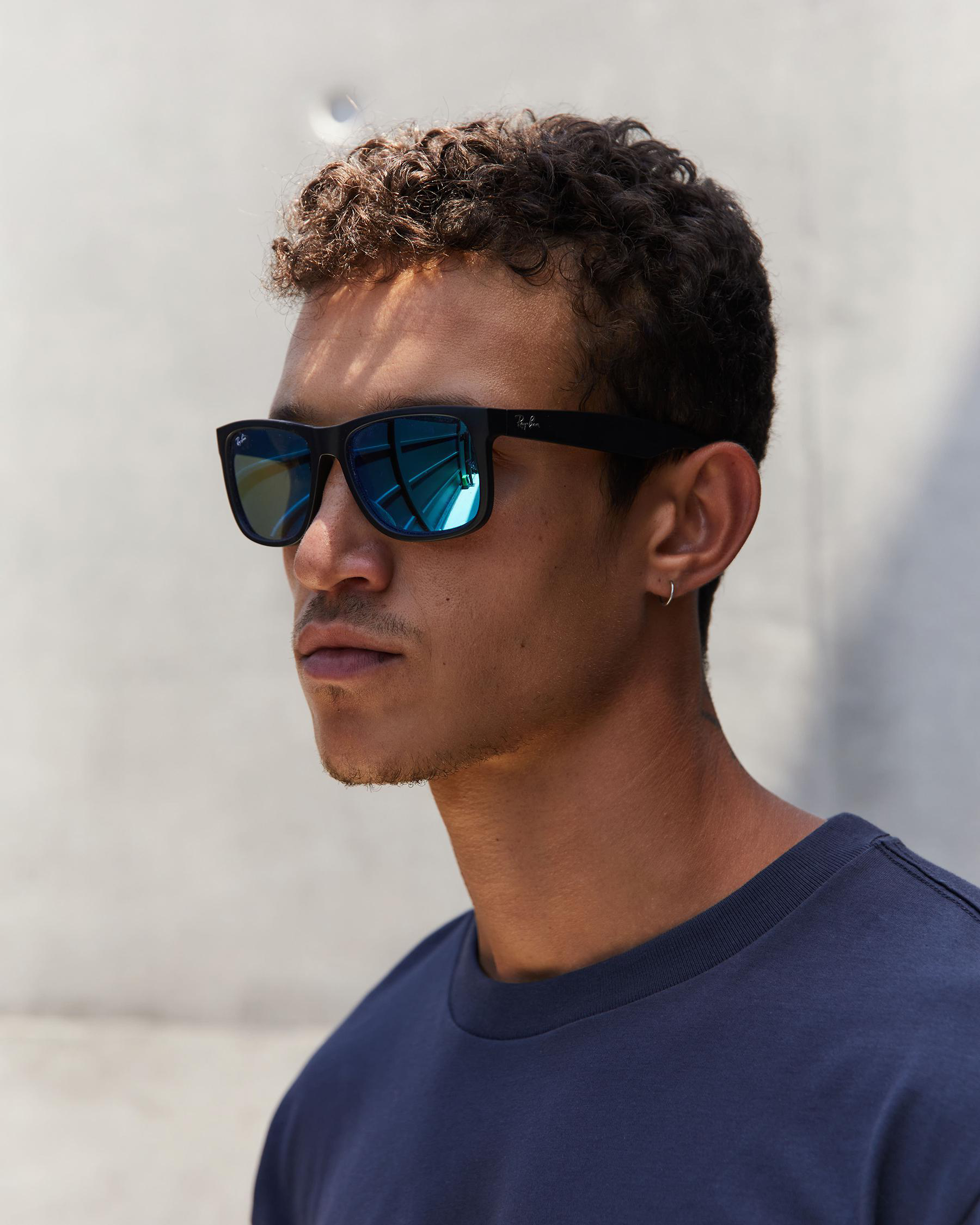 RayBan Justin Sunglasses In Rubber Black W/ Blue Flash FREE