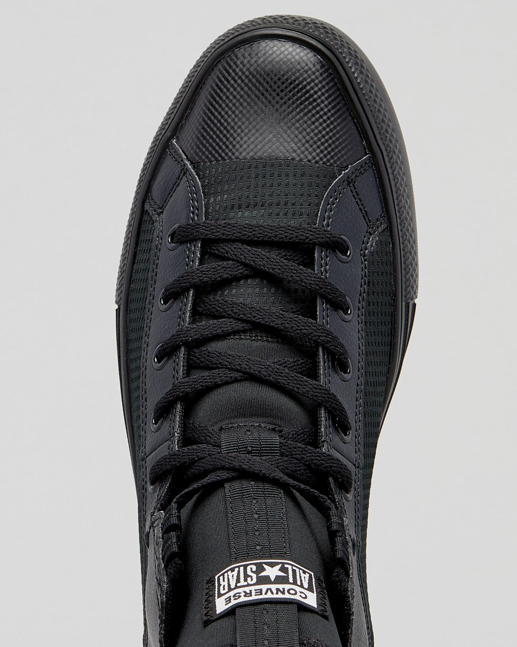 chuck taylor ultra mid white