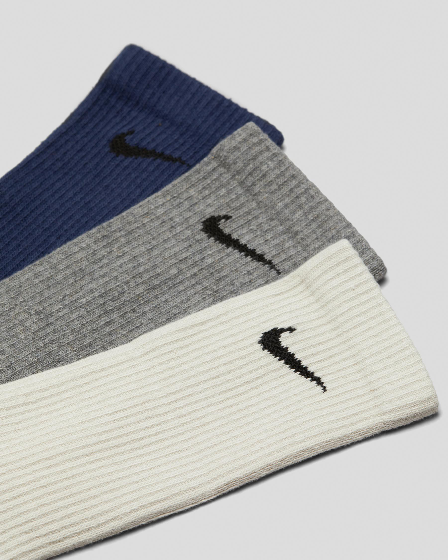 Shop Nike Everyday Plus Cushioned Crew Socks In 965 - Fast Shipping ...