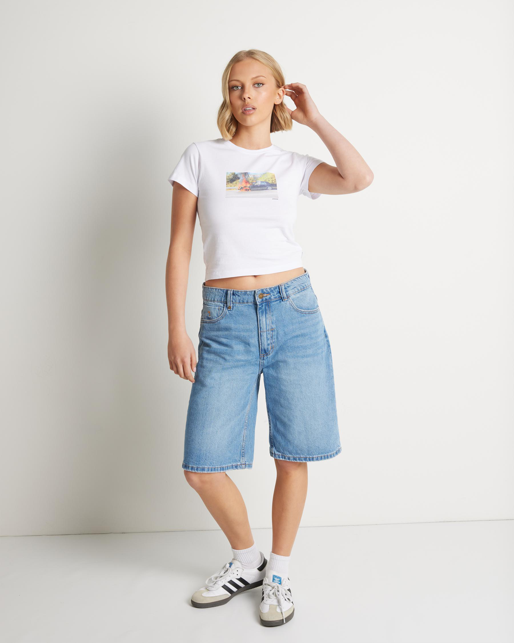 Afends Carmen- Baby Tee