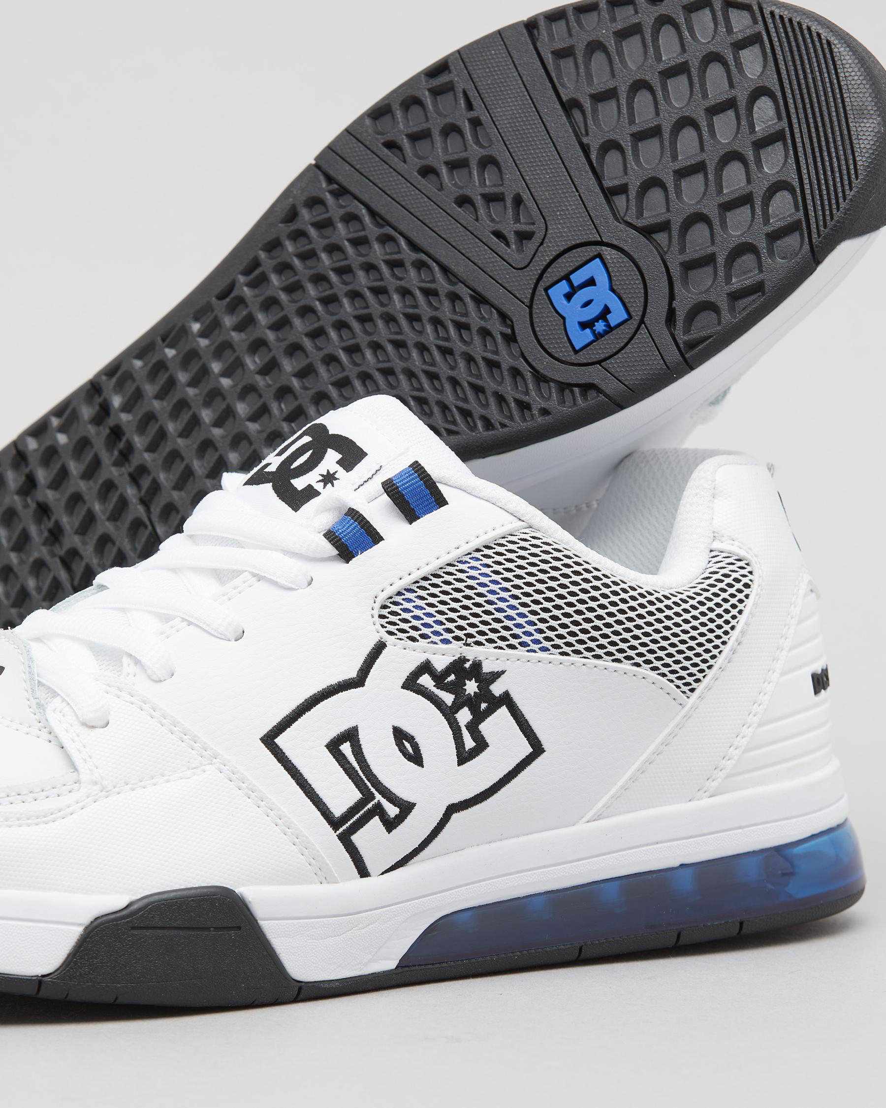 dc shoes versatile