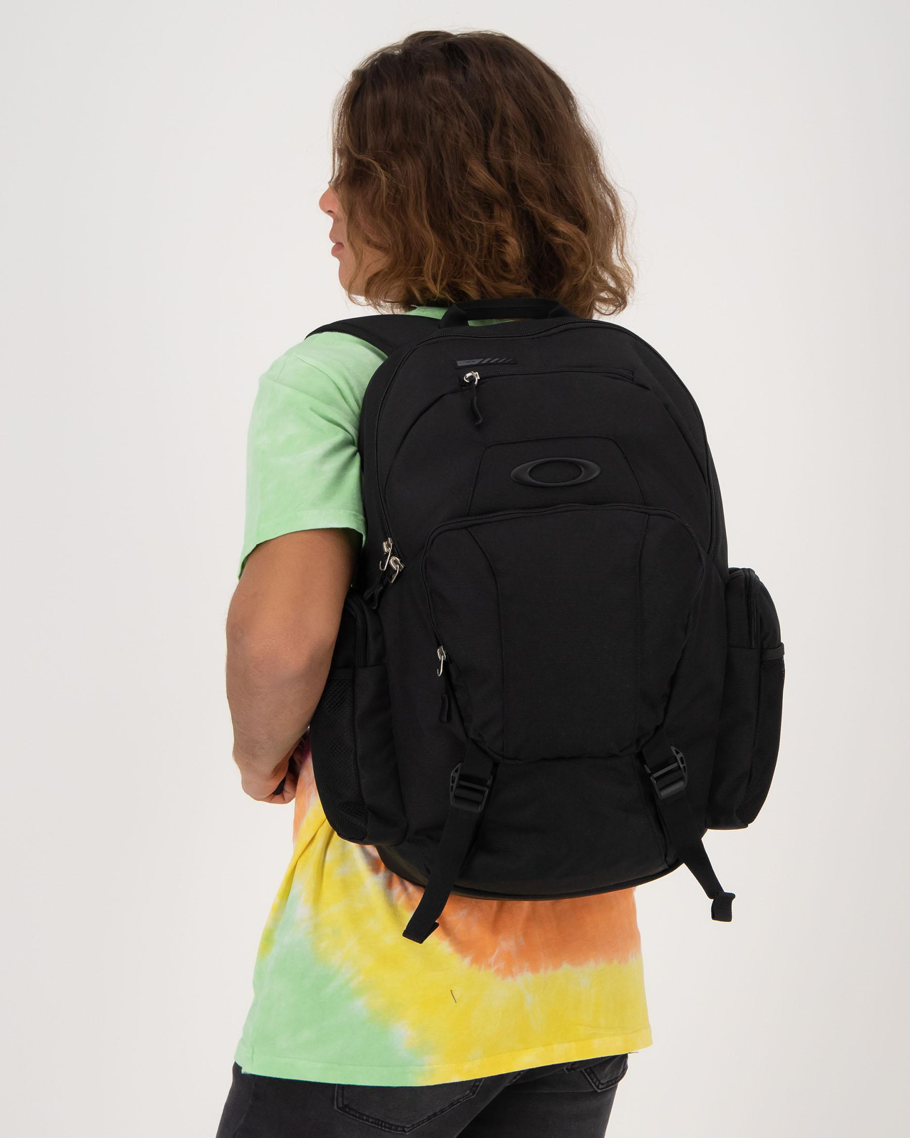 Oakley Blade 30 Backpack In Blackout FREE* Shipping & Easy Returns City Beach New Zealand