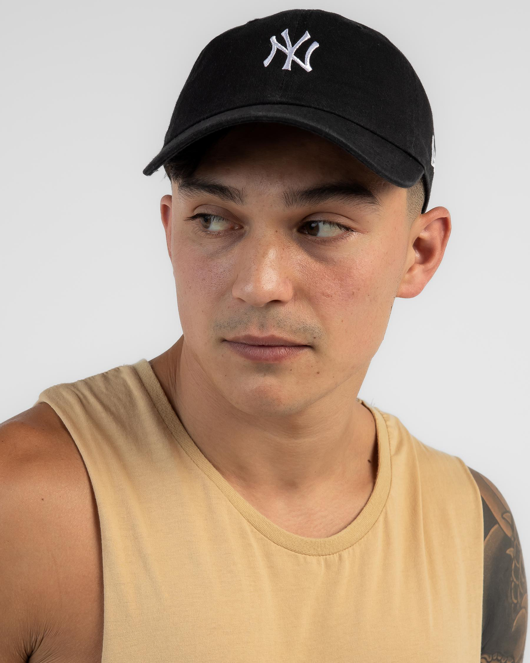 New Era New York Yankees Black MIDI Logo Cap In Black Fast Shipping