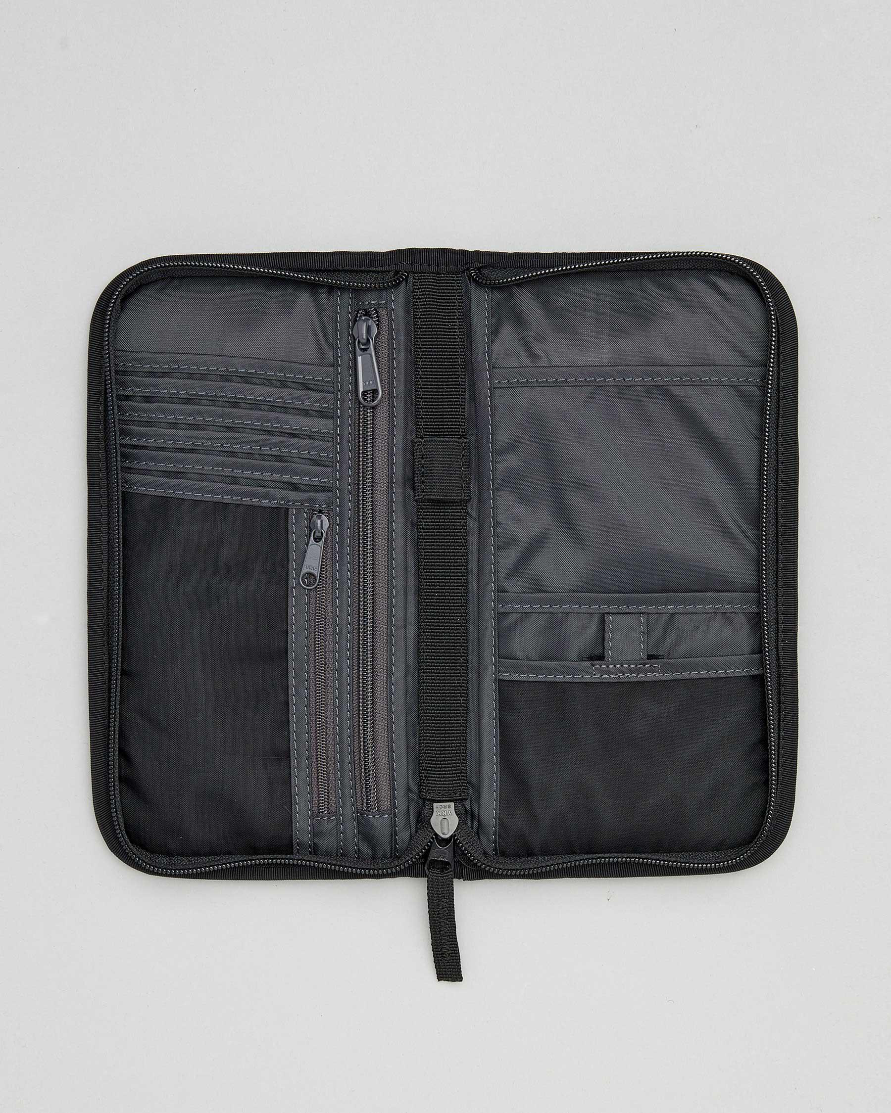 Shop Dakine Travel Sleeve In Black Fast Shipping & Easy Returns