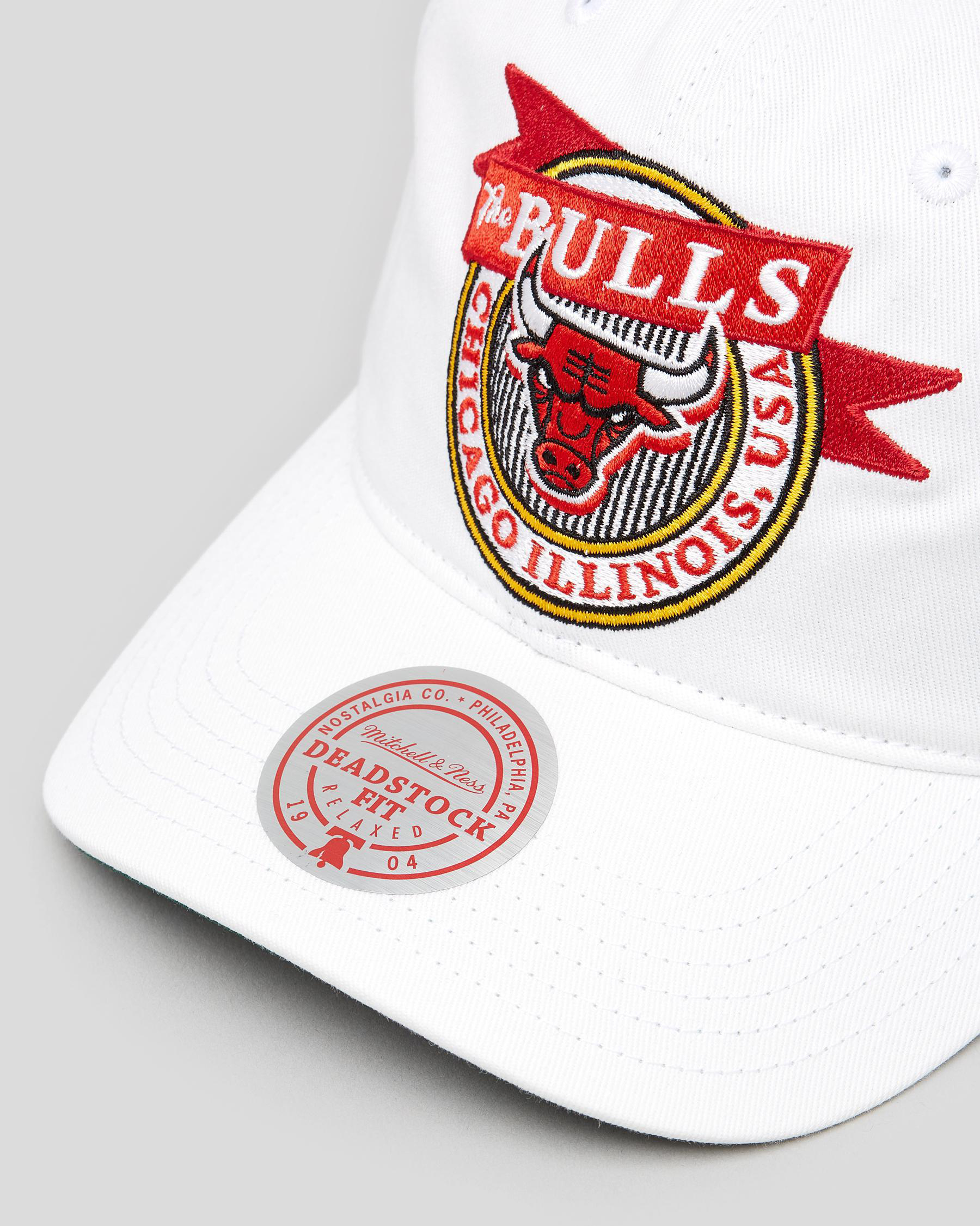 Shop Mitchell & Ness Chicago Bulls Blue Ribbon Deadstock Cap In White ...