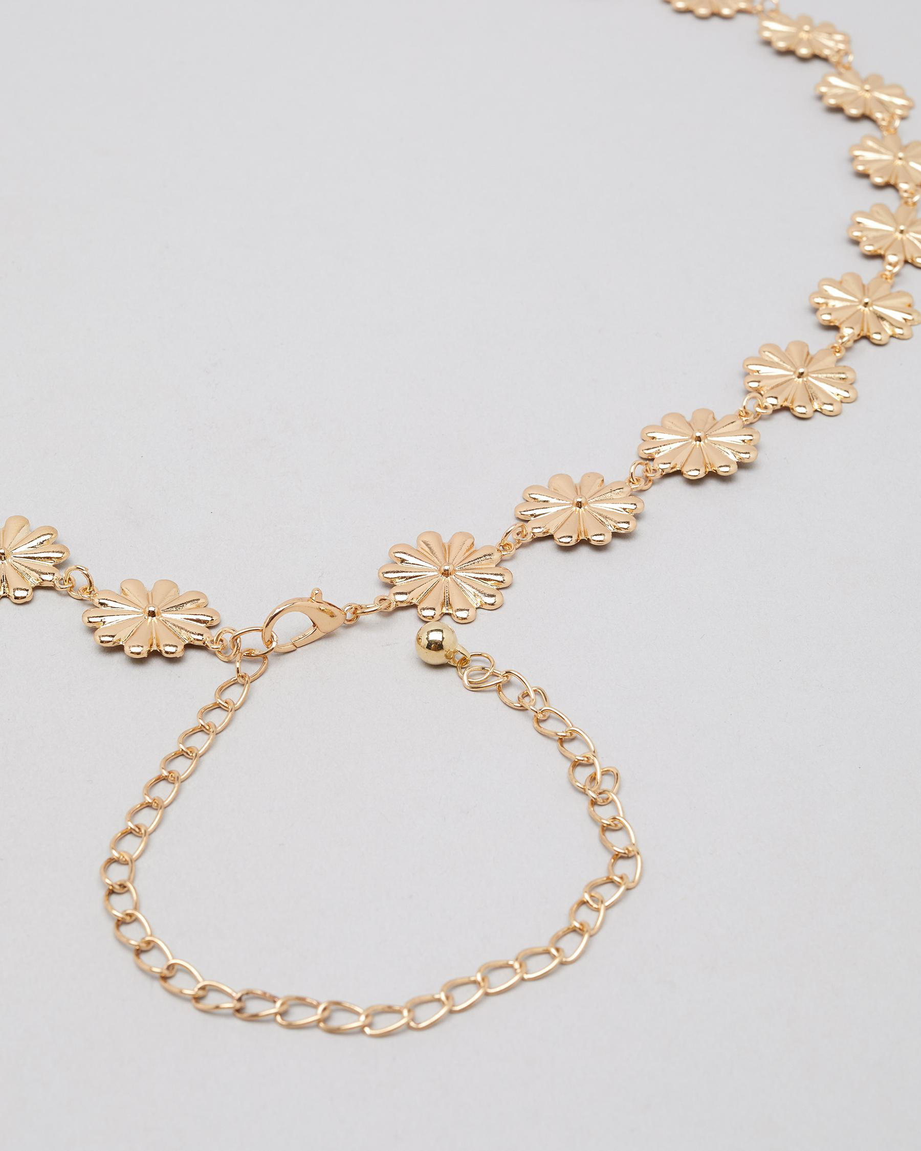 Shop Mooloola Daisy Chain Belt In Gold Fast Shipping & Easy Returns