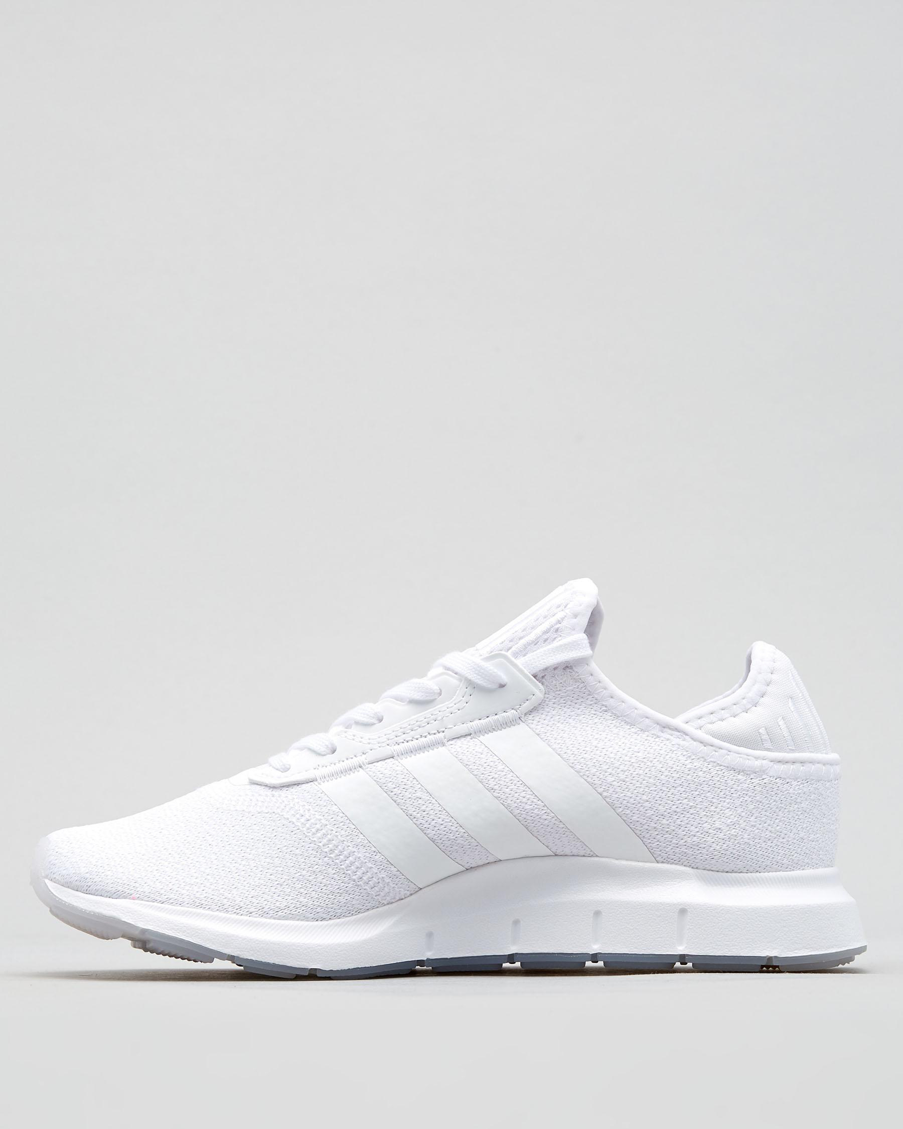 Adidas Womens Swift Run X Shoes In White/white/pink Tint Fast
