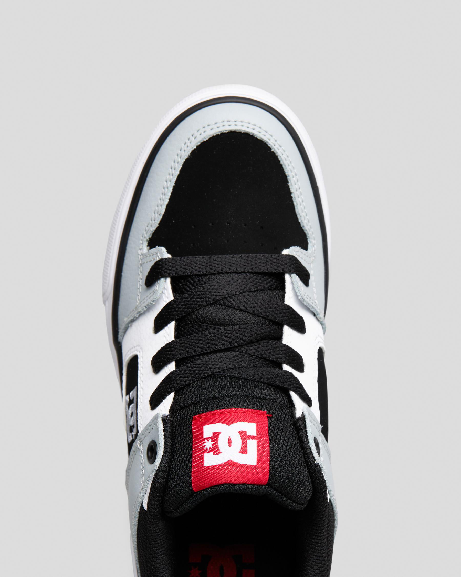 boys dc shoes