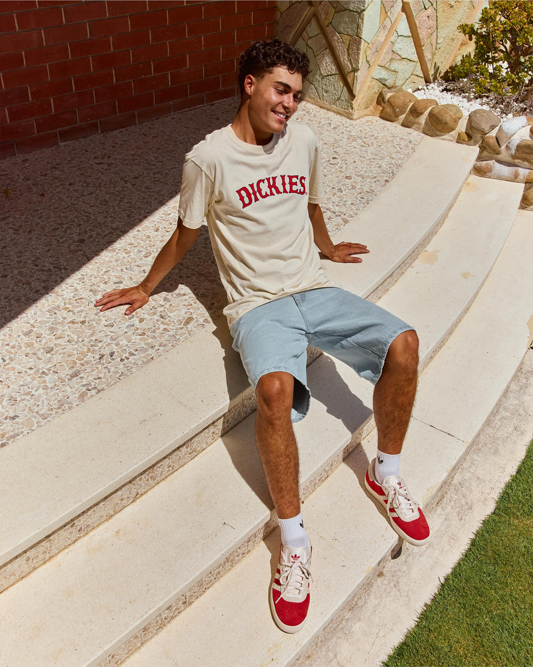 Shop Dickies 11" Relaxed Fit Carpenter Denim Shorts In Light Indigo