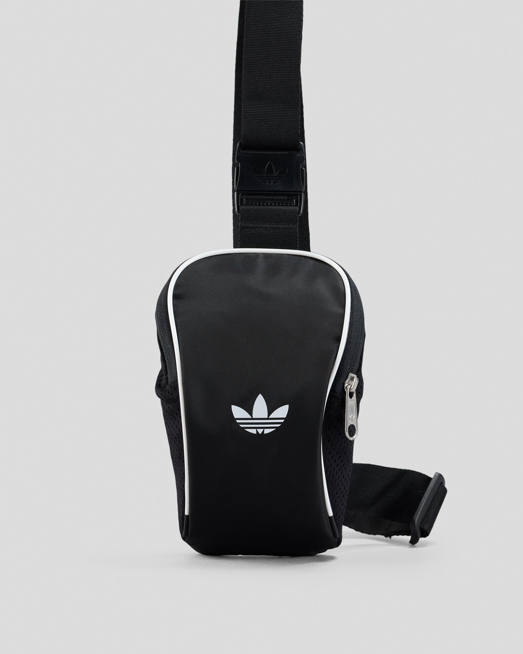バッグ 00s archive adidas shoulder bag 00s archive old adidas shoulder bag adidas Archive Shoulder