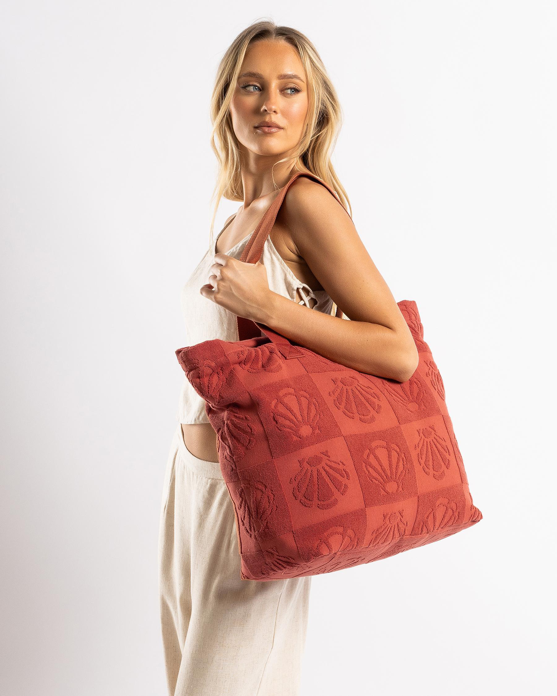 COASTAL JACQUARD WRISTLET POUCH BEIGE