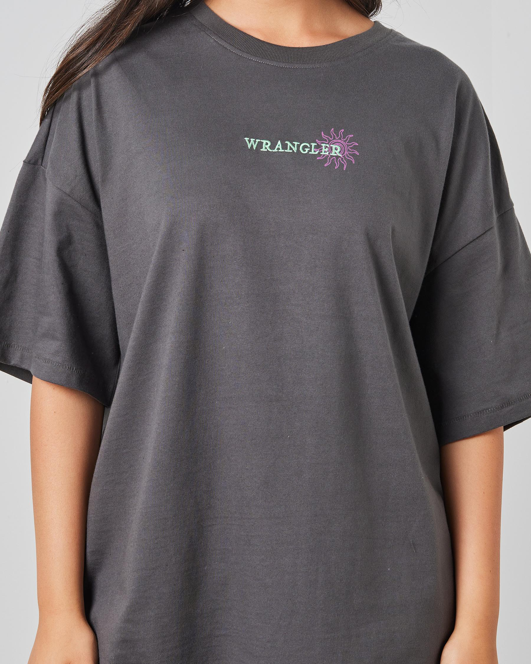 Shop Wrangler Spiralling Boxy Slouch T-Shirt In Slate - Fast Shipping