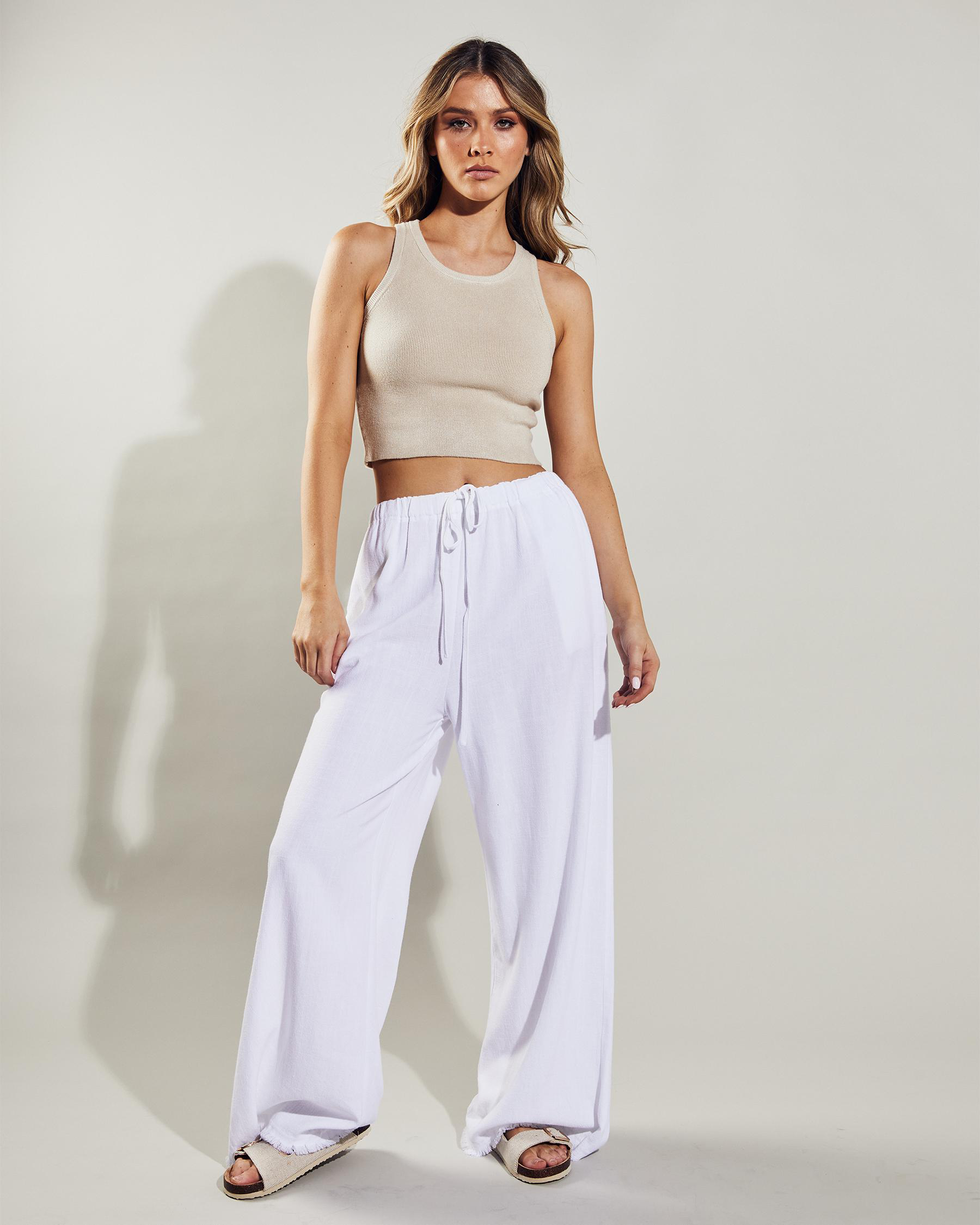 Basic Racer Back Knit Top