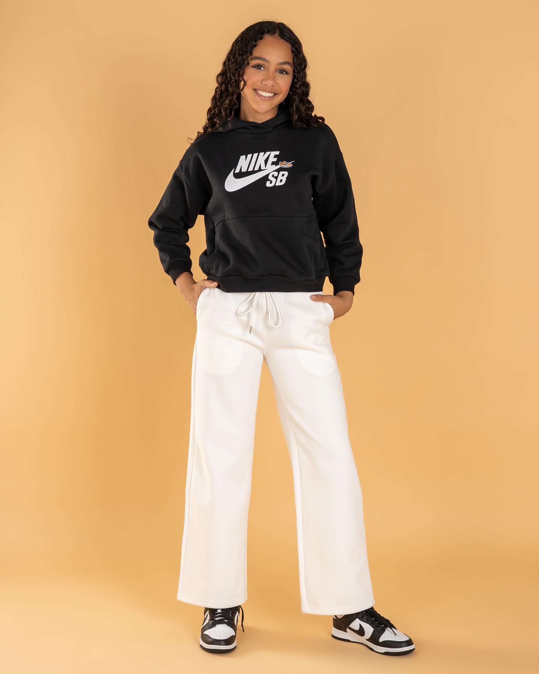 Shop Nike Girls' Icon Fleece Hoodie SB In Black/white - Fast Shipping \u0026  Easy Returns - City Beach Australia